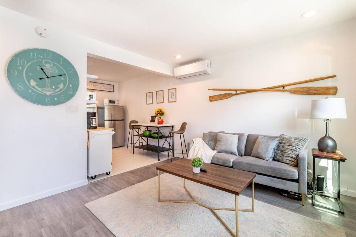 Leighton Campus Apt