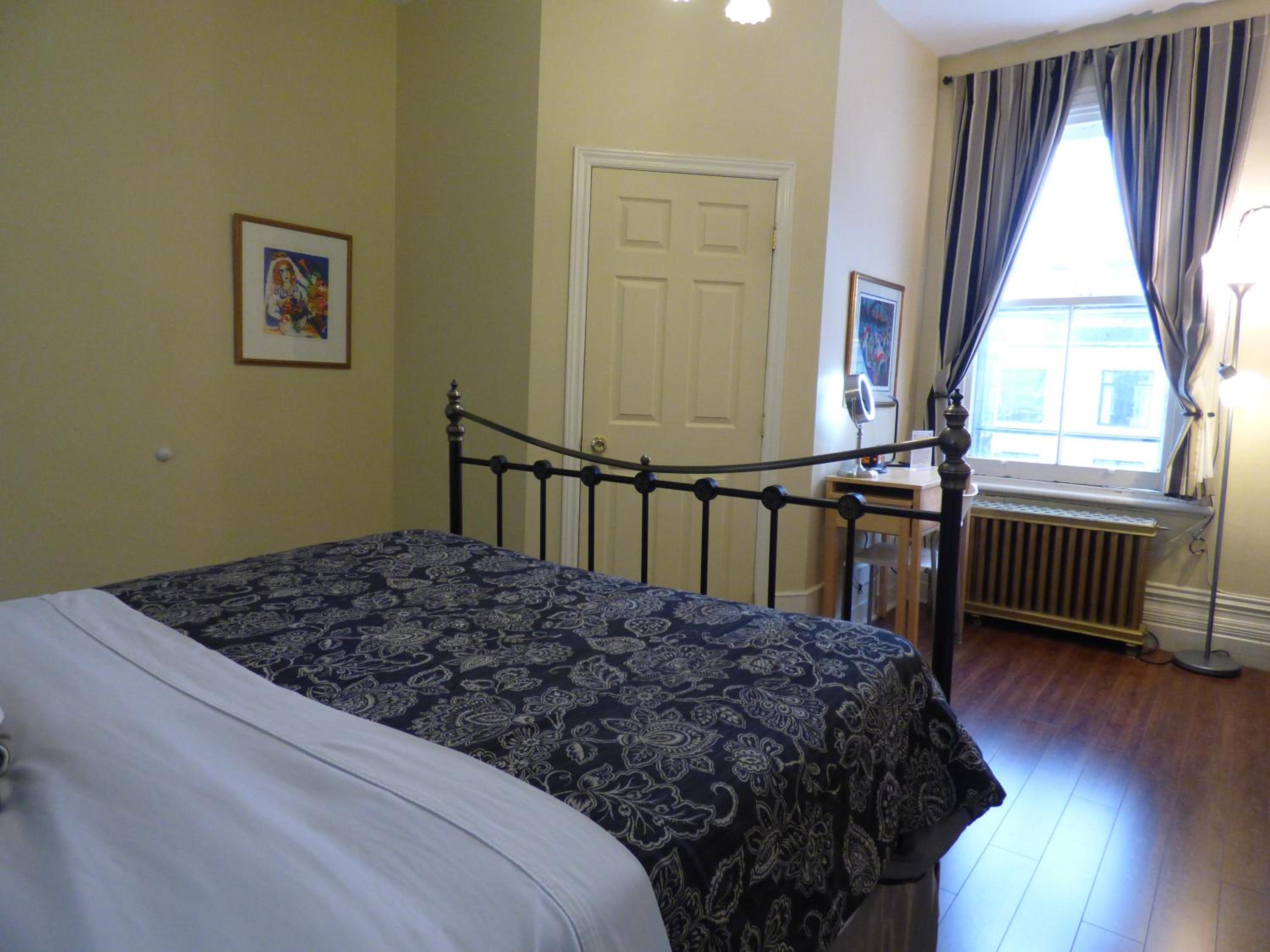 Photo 8