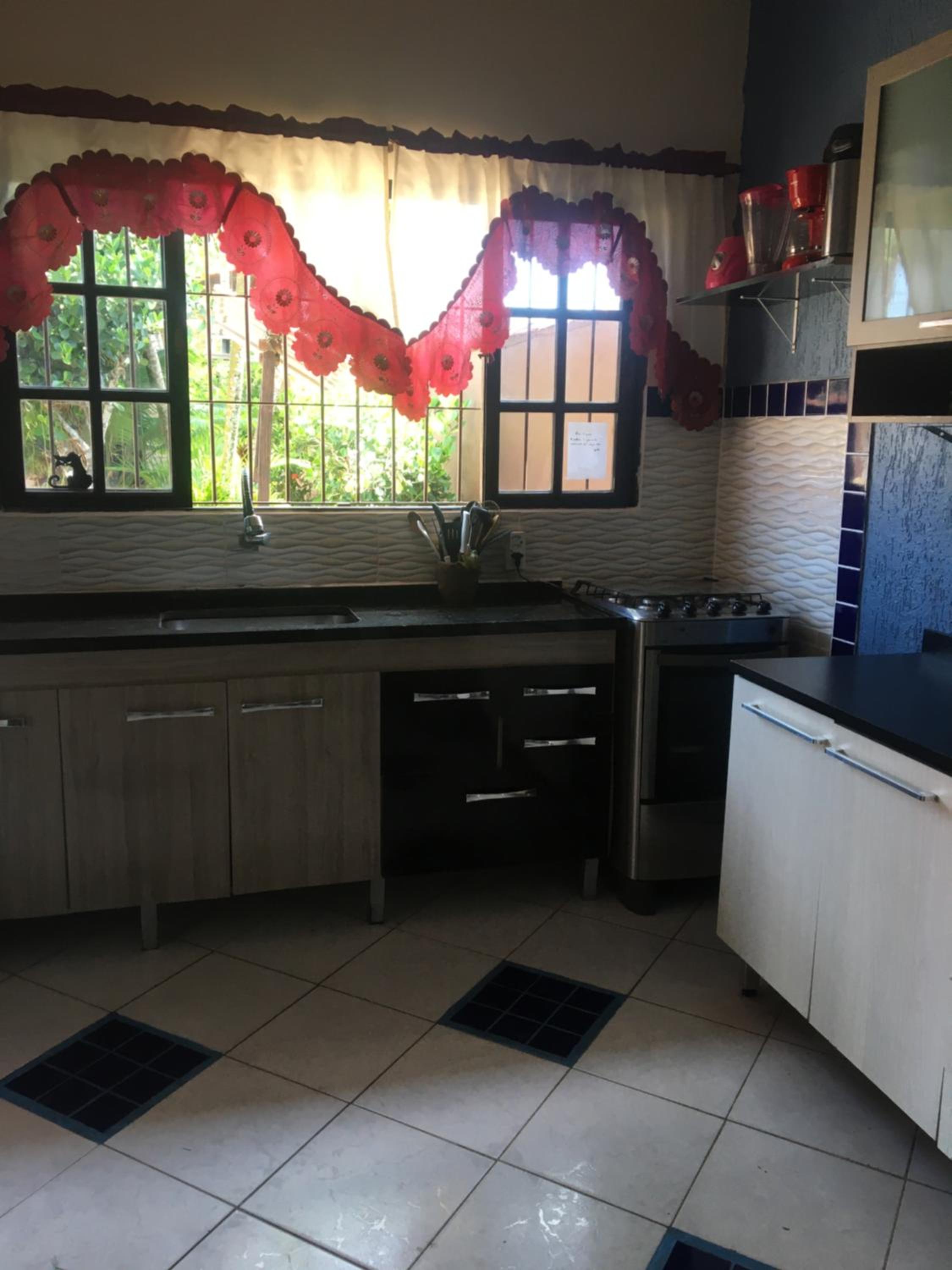 Linda casa com piscina - Itanhaém - Cantinho do Céu