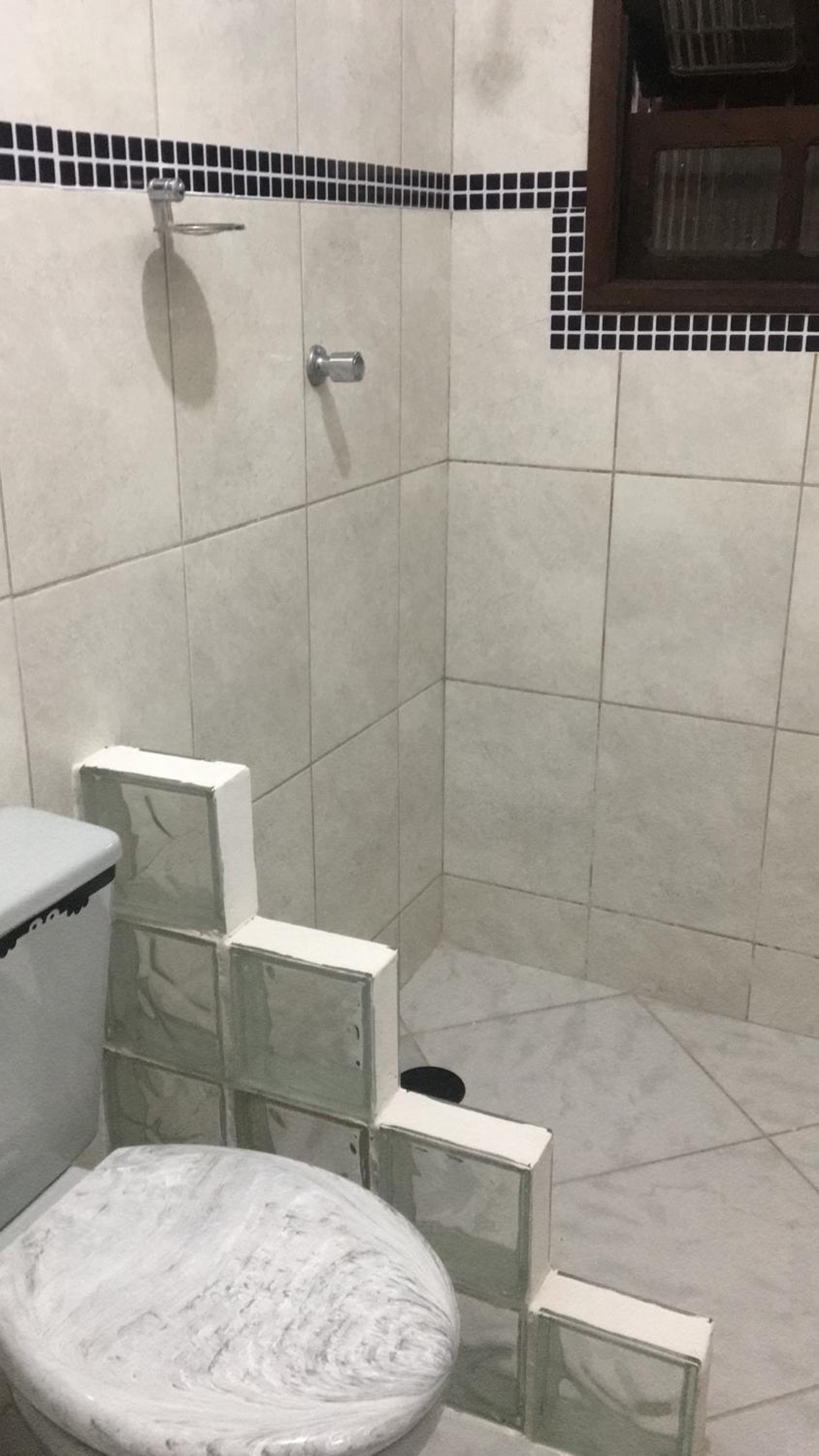 Linda casa com piscina - Itanhaém - Cantinho do Céu