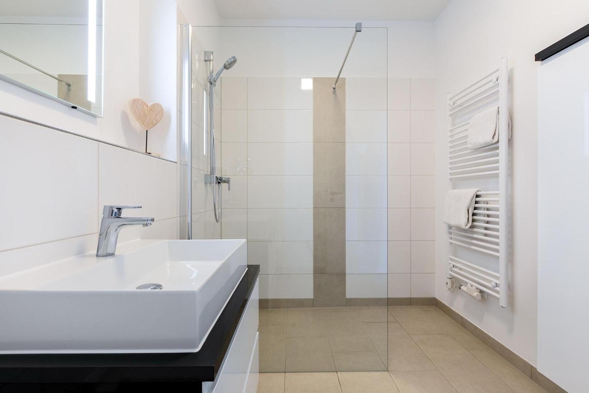Aparthotel Ostseeallee Aparthotel Ostseeallee 5-44