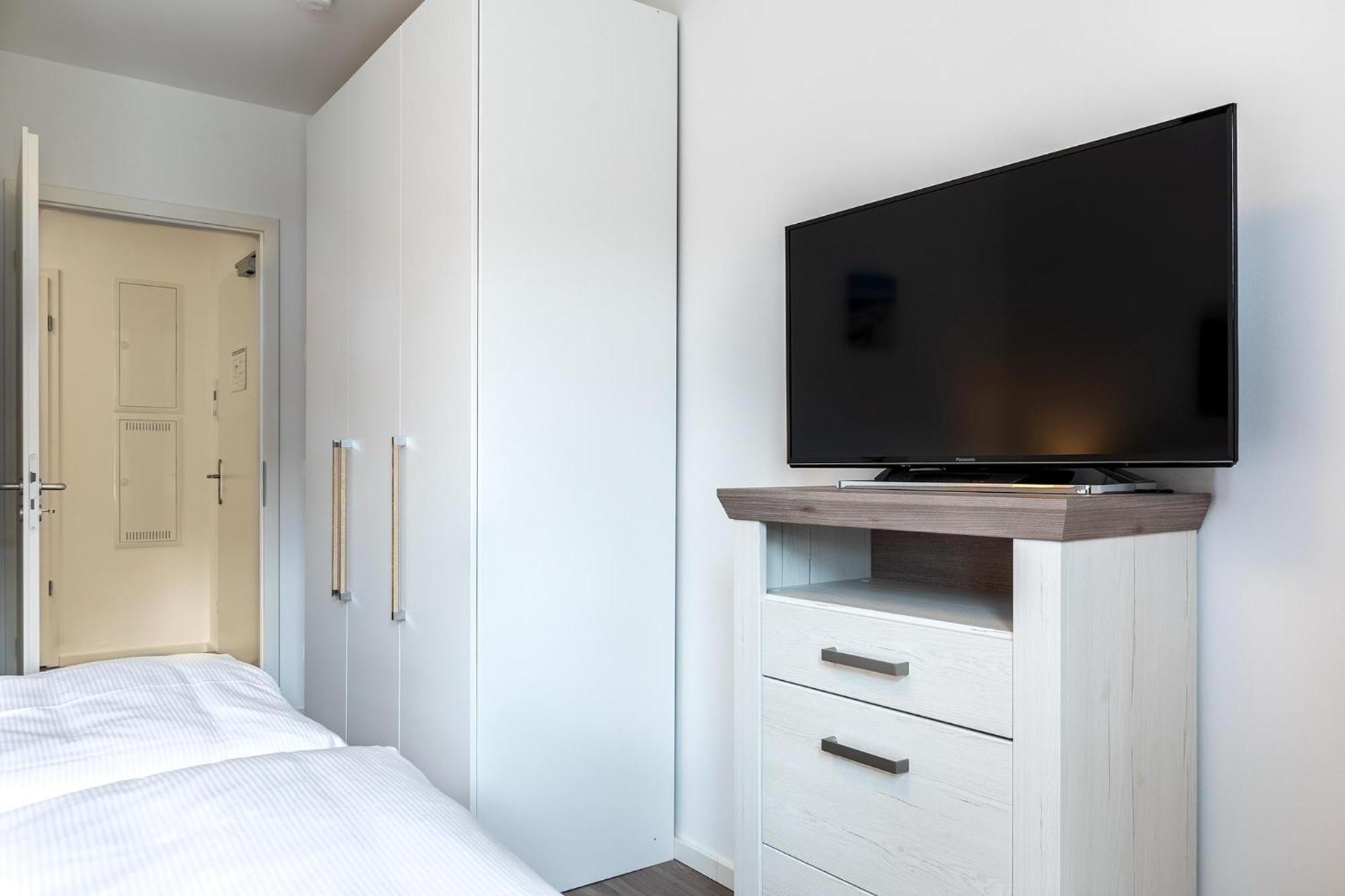 Aparthotel Ostseeallee Aparthotel Ostseeallee 5-46