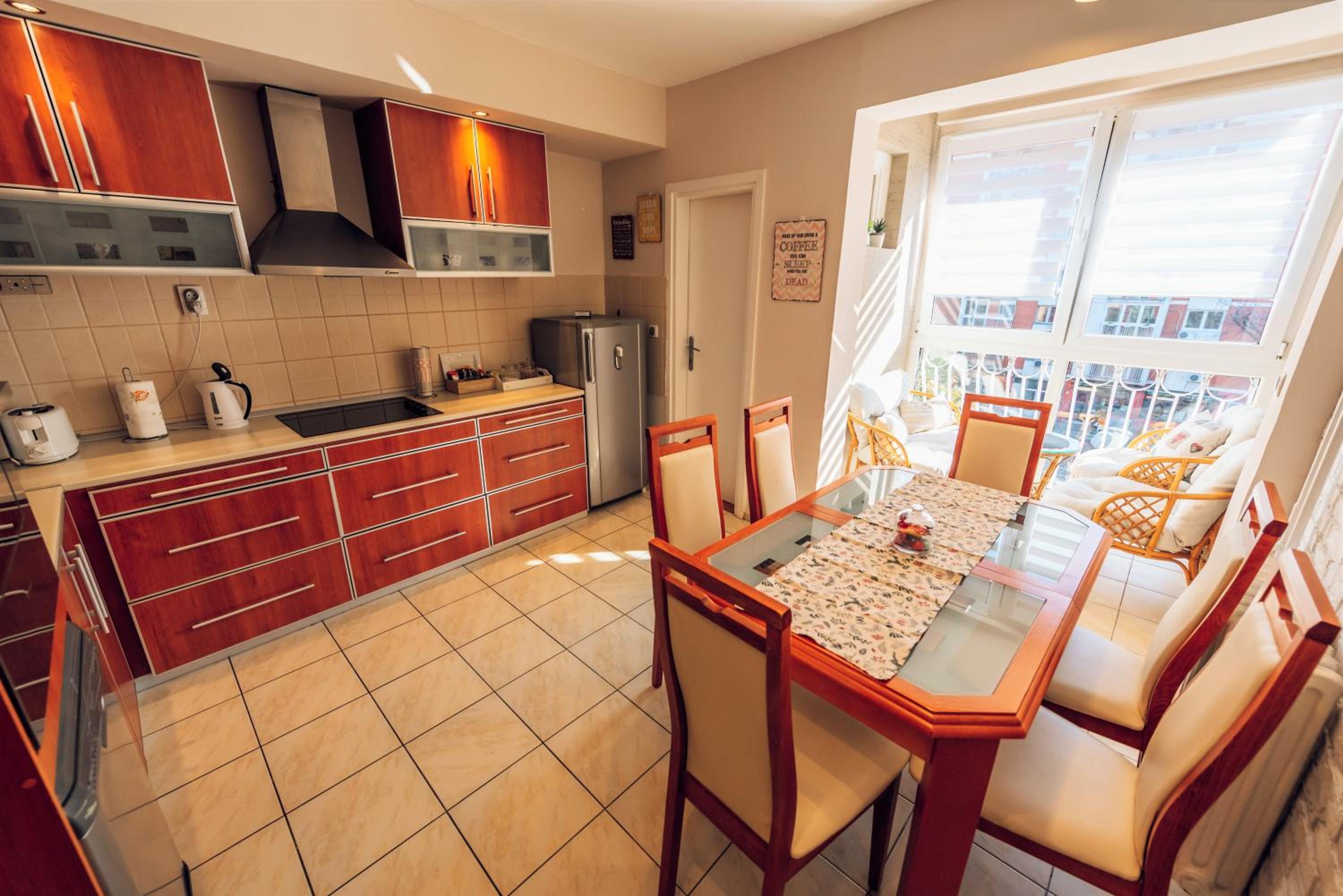 BALZAK 64m2, Free parking & Wi-fi view 2