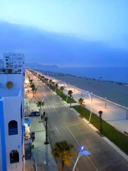 Appartement luxueux Vue sur Mer pied dans l'eau Région Tanger Tetouan n10 view 3