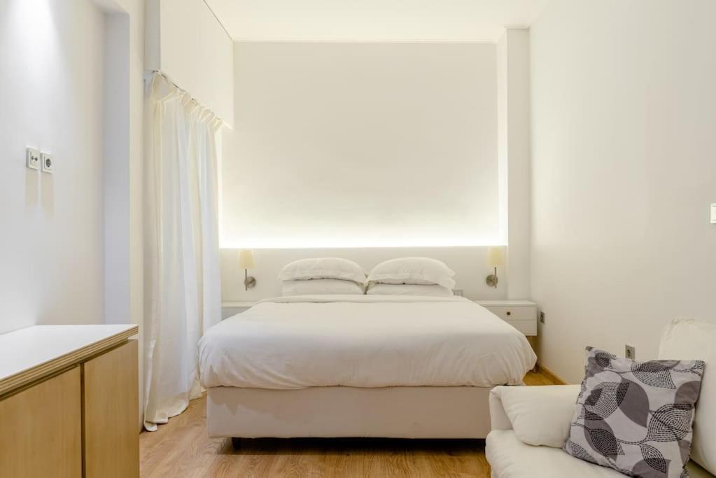 Elegant 2BD Evelpidon Apartment