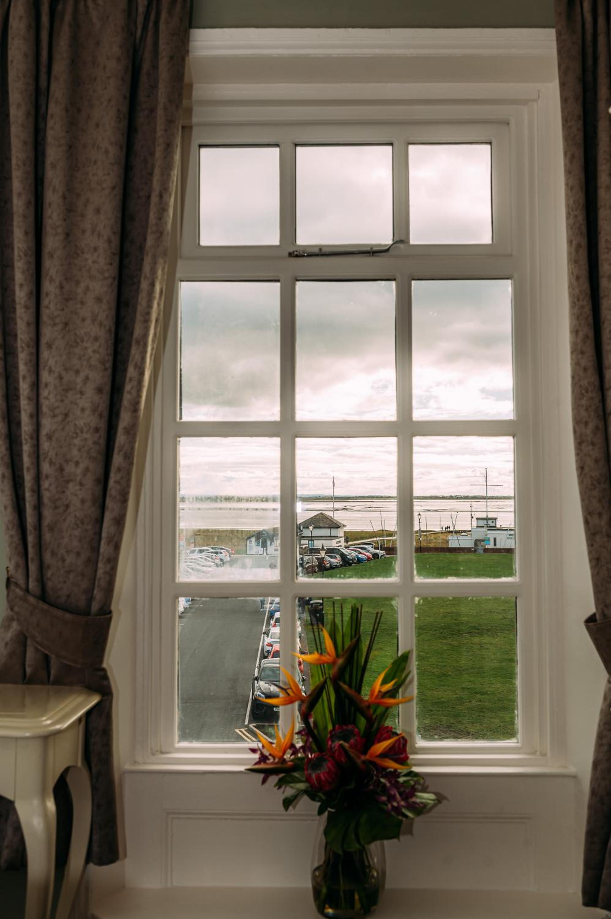 The Queens Hotel