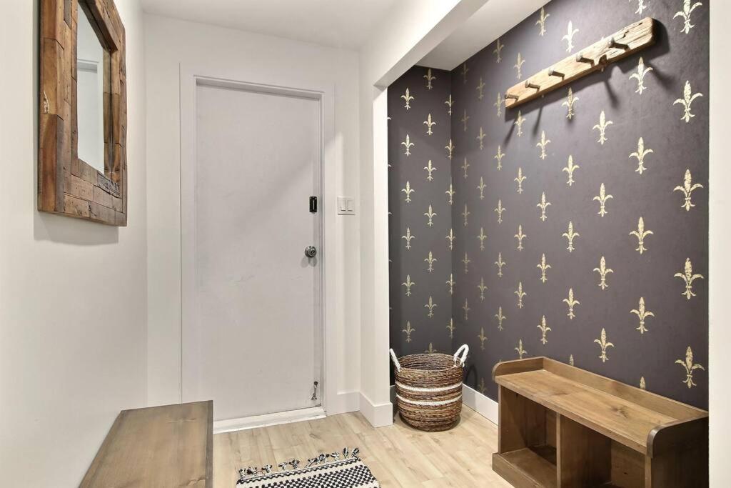 North House - Spectacular 3 Bedroom Old Quebec Penthouse