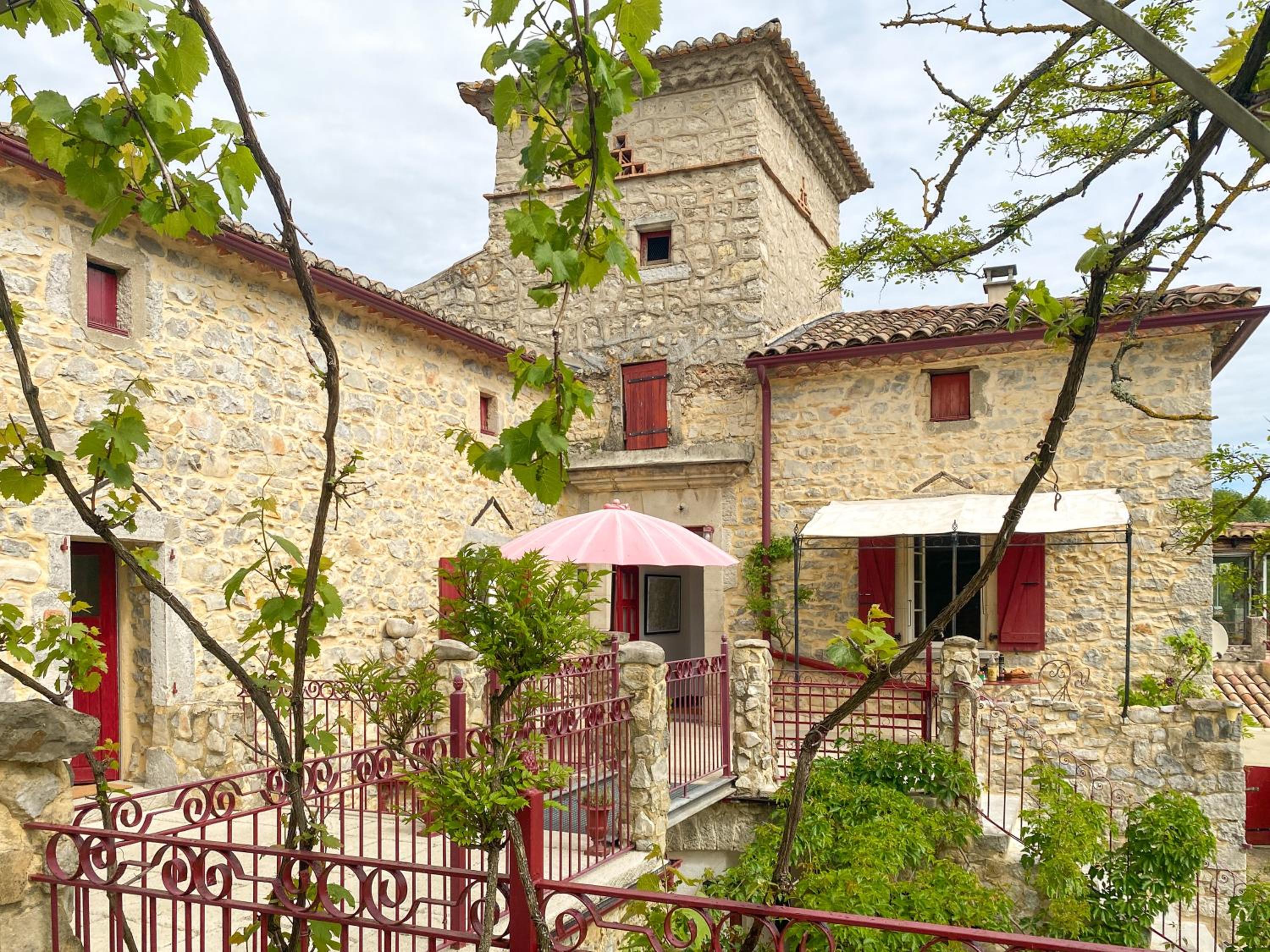 Mas Bourdaric - Location de Gites en Ardeche du Sud view 3