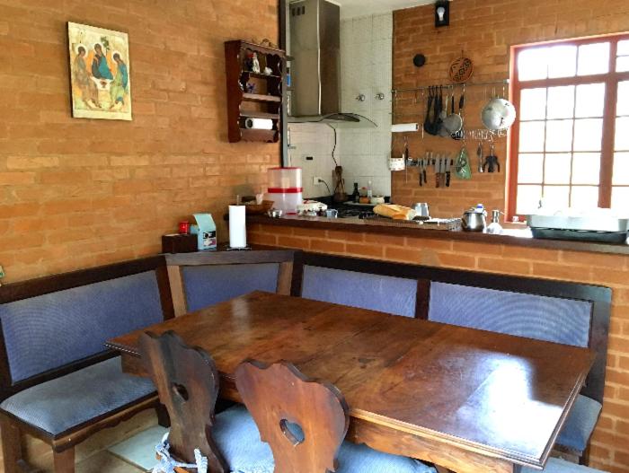 Casa aconchegante na montanha à 15min do centro!
