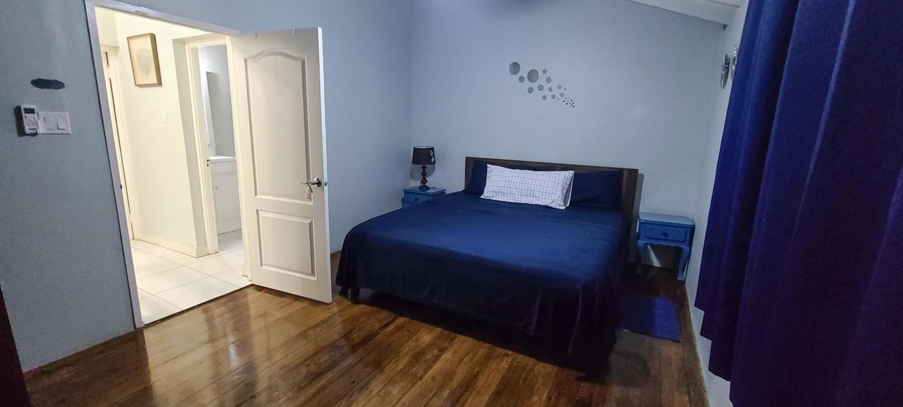 Cheerful 2 - Bedroom Townhouse with free parking in New Kingston view 4