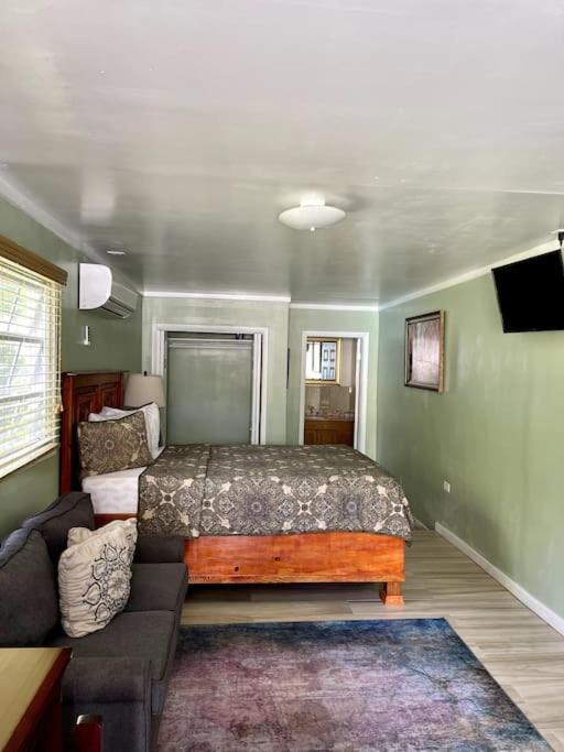 Dawson’s Hideaway