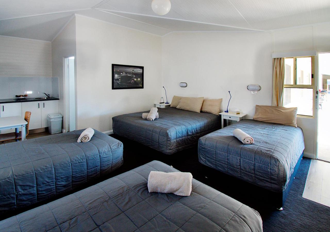 Memphis Motor Inn- UNDER NEW MANAGEMENT
