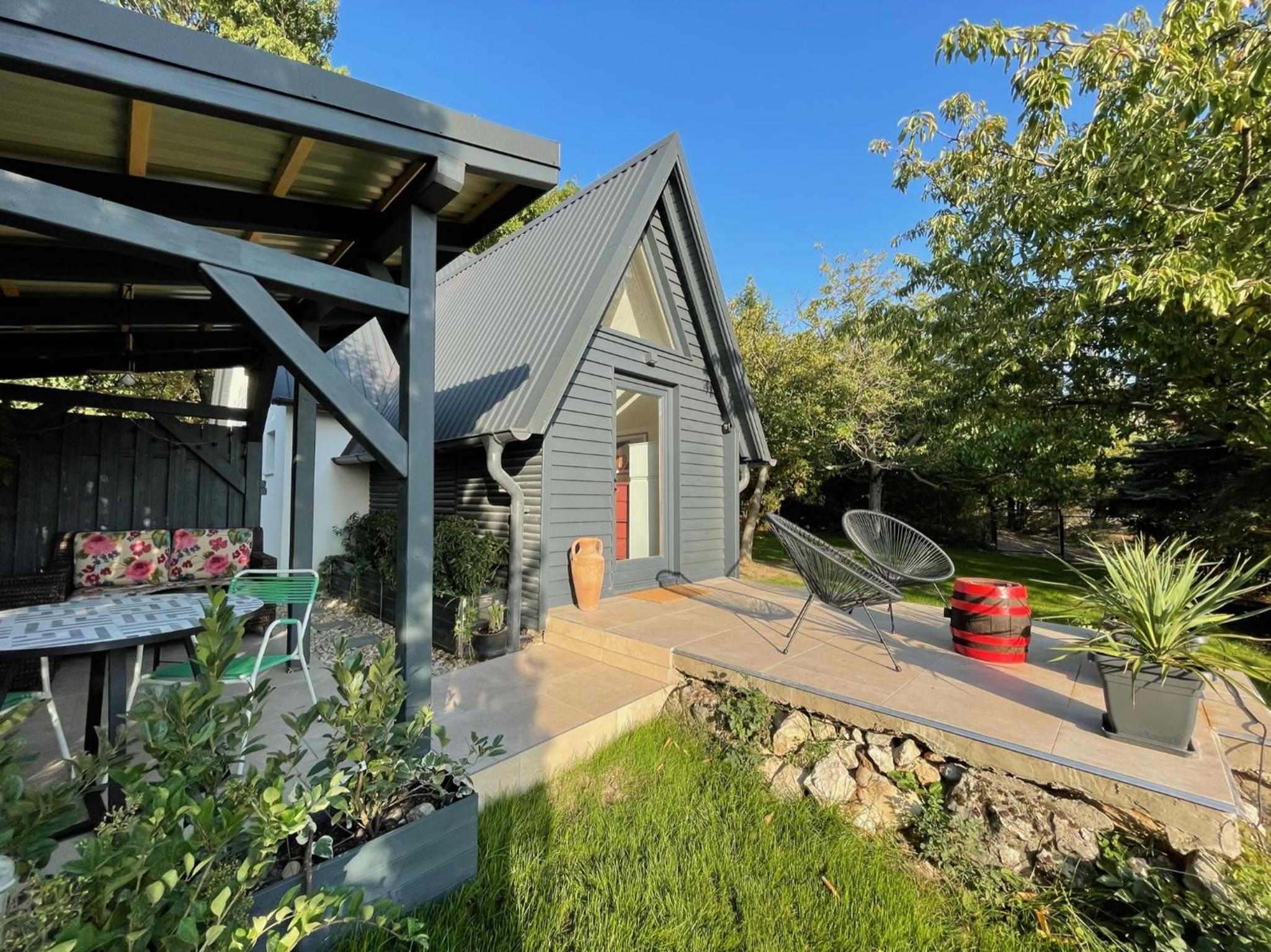 Fotel home view 2