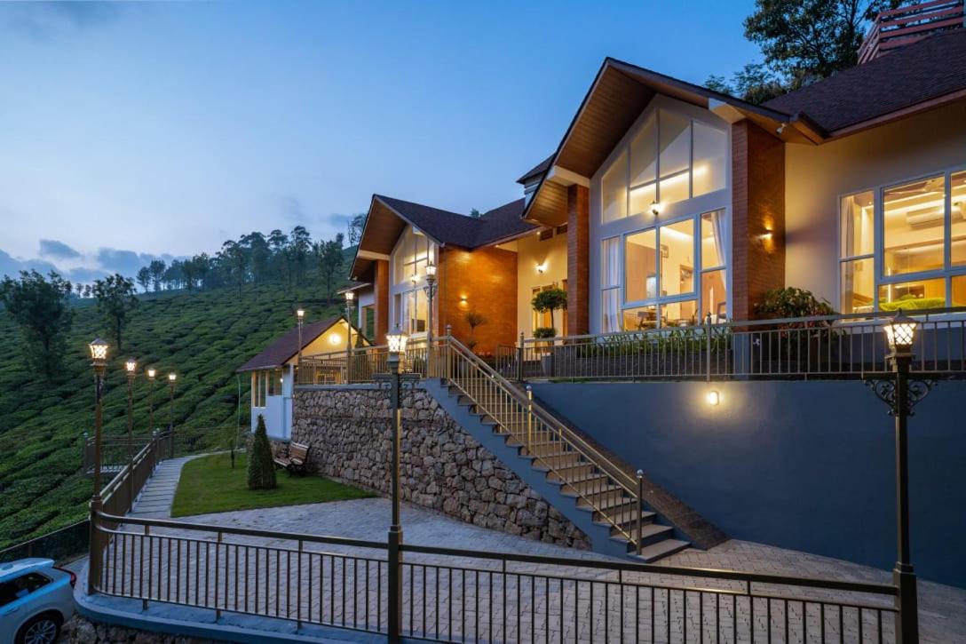 THRILL HOLIDAYS MUNNAR view 5