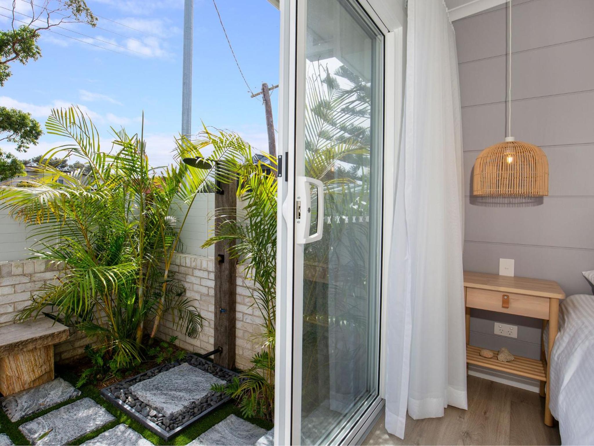 Unwind Pet Friendly 1 Min Walk to Beach