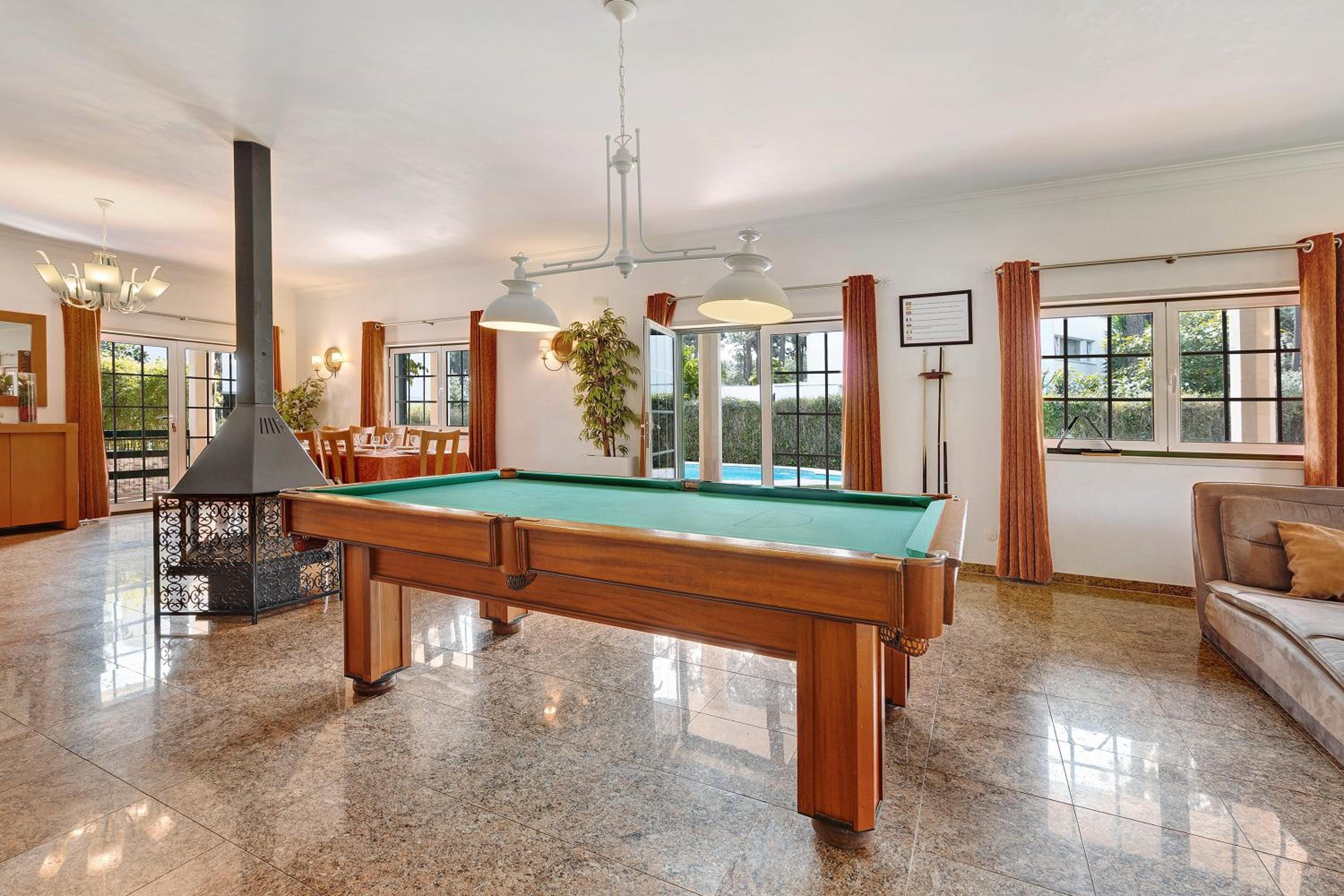 Family Friendly Villa Aroeira Golf view 5