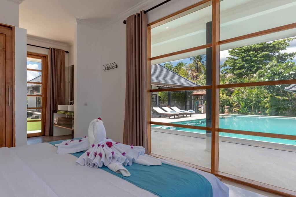 Villa Lovina Beach 1 view 2