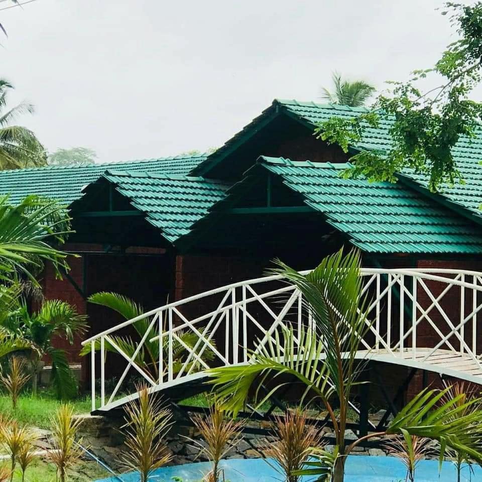 Dandeli Jungle Resort