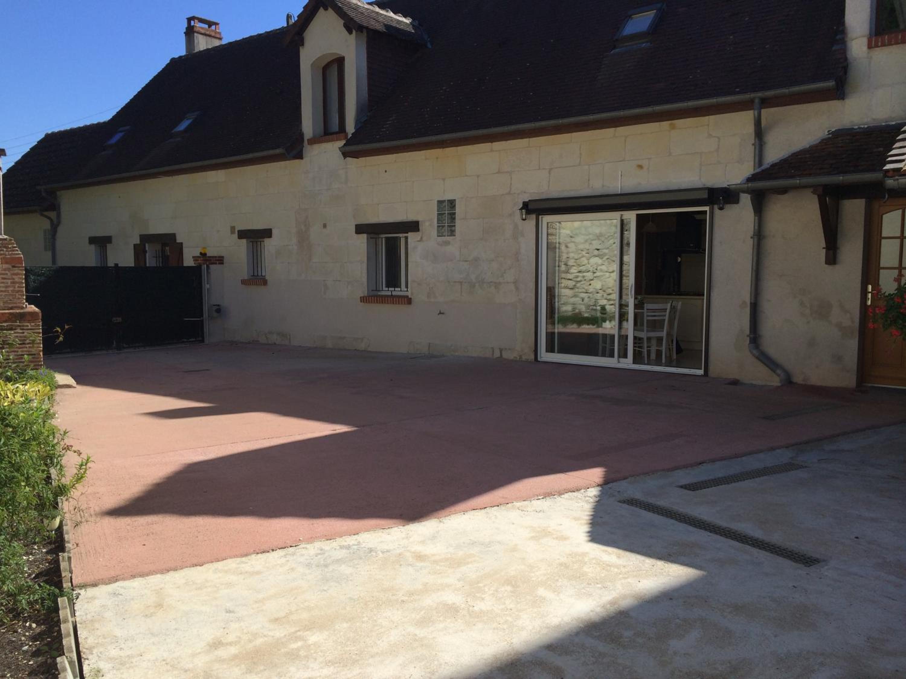 Photo 10