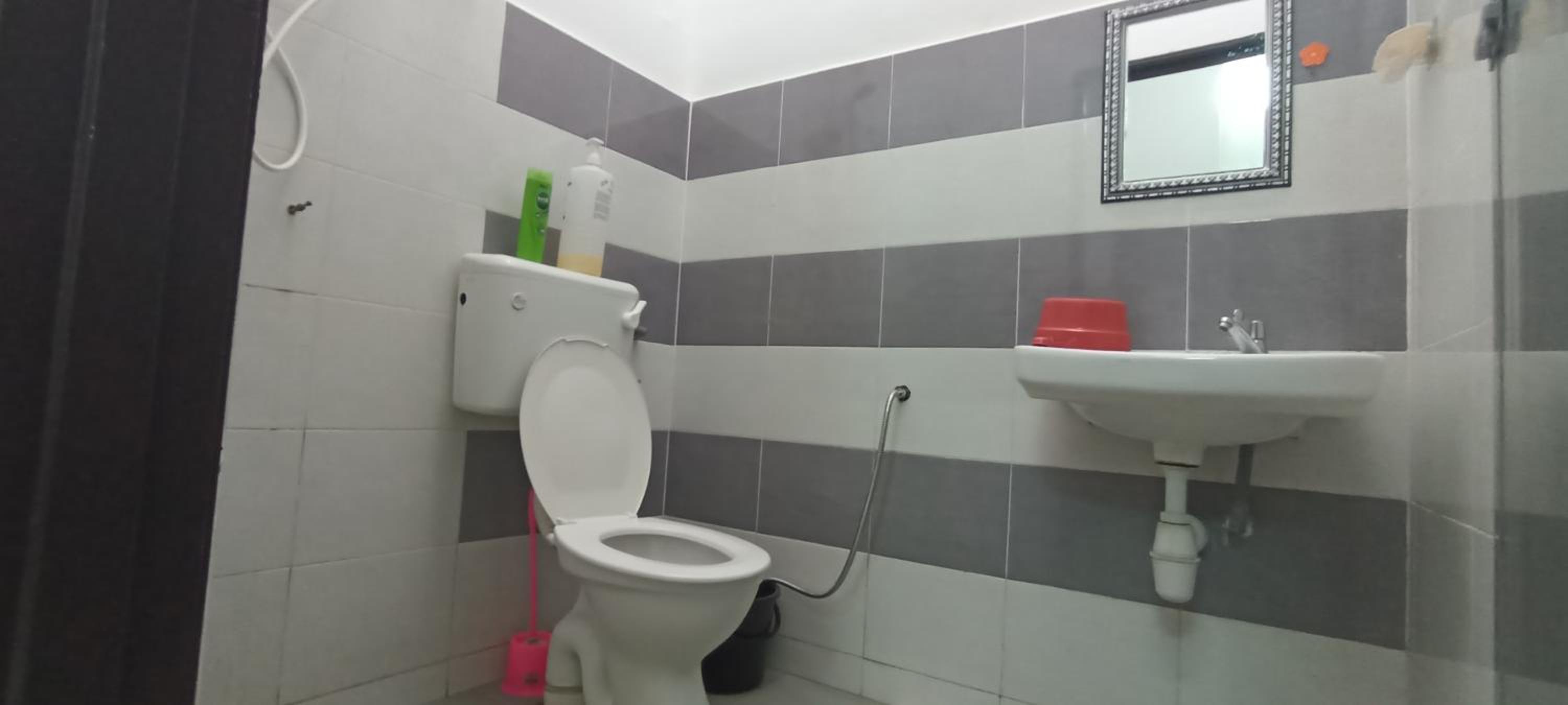 Photo 32