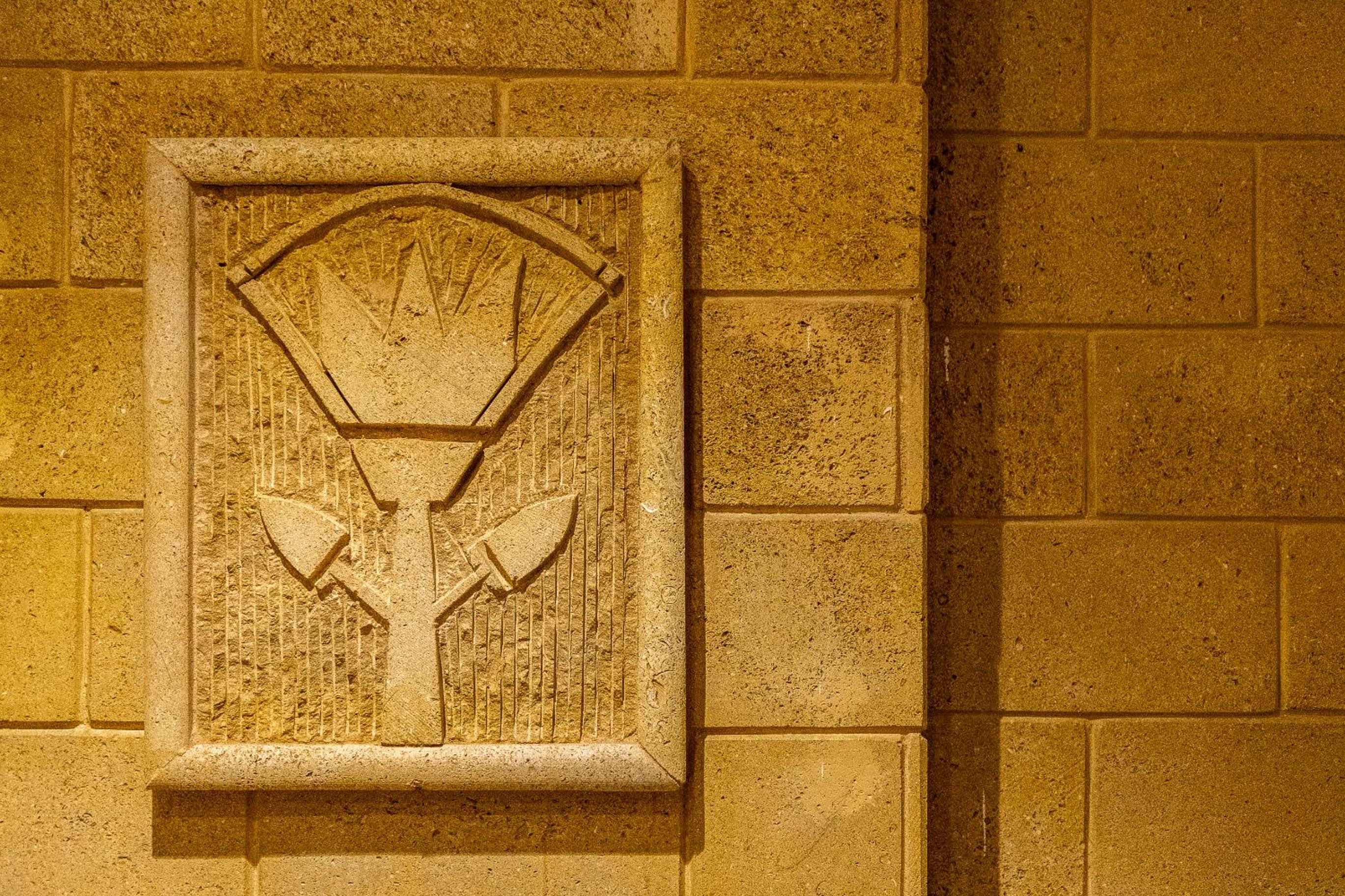 Life Pyramids Inn