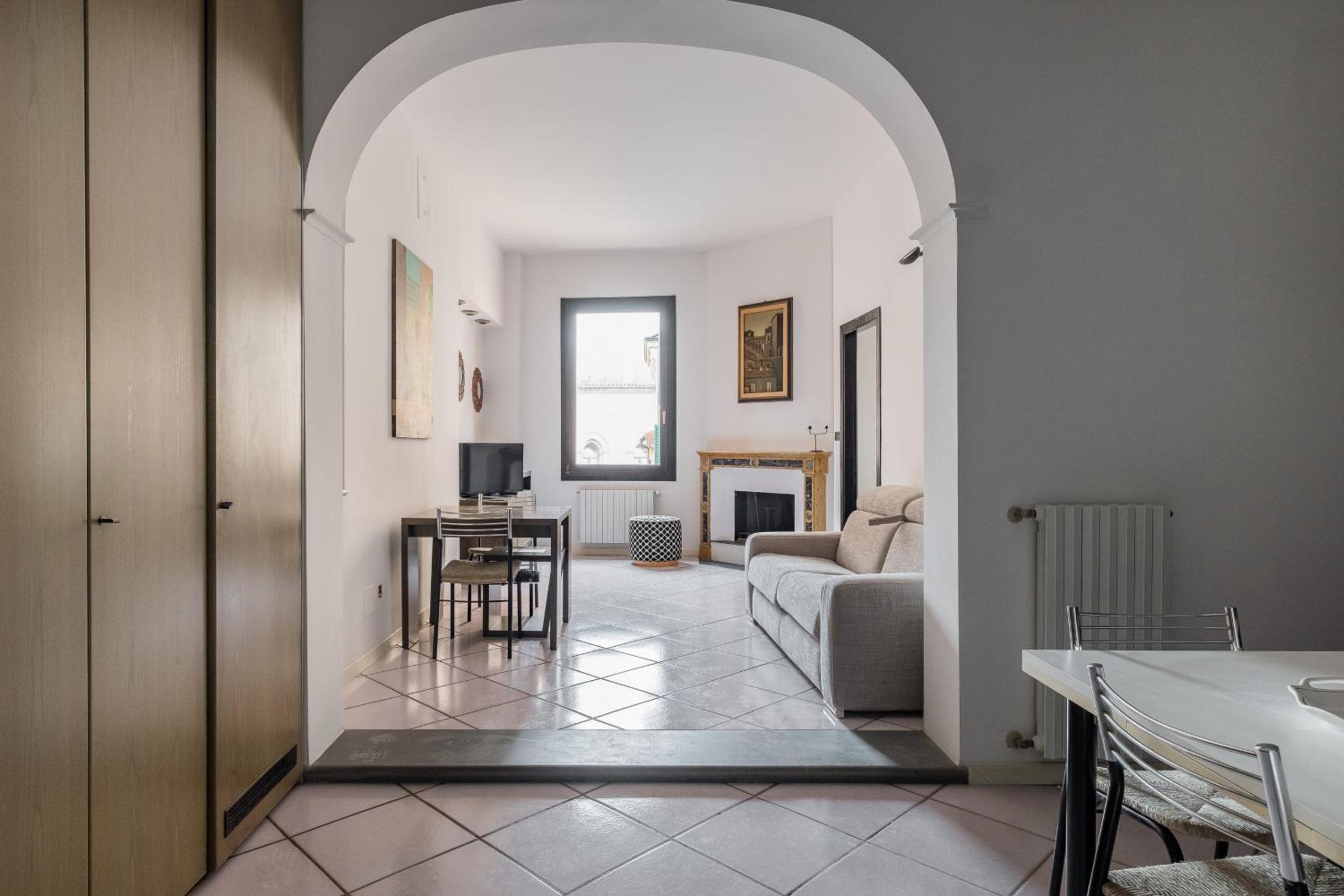Torre dell'Orologio Apartment by Wonderful Italy view 3