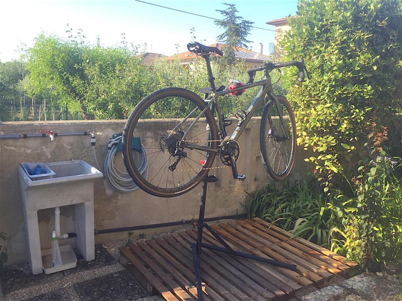 Pedalare con lentezza