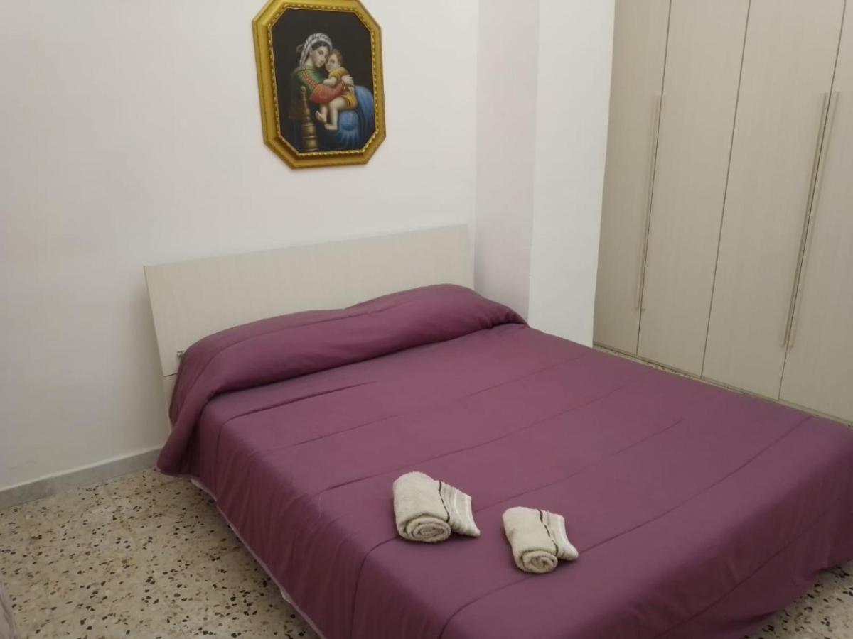 Lilly House photo 5