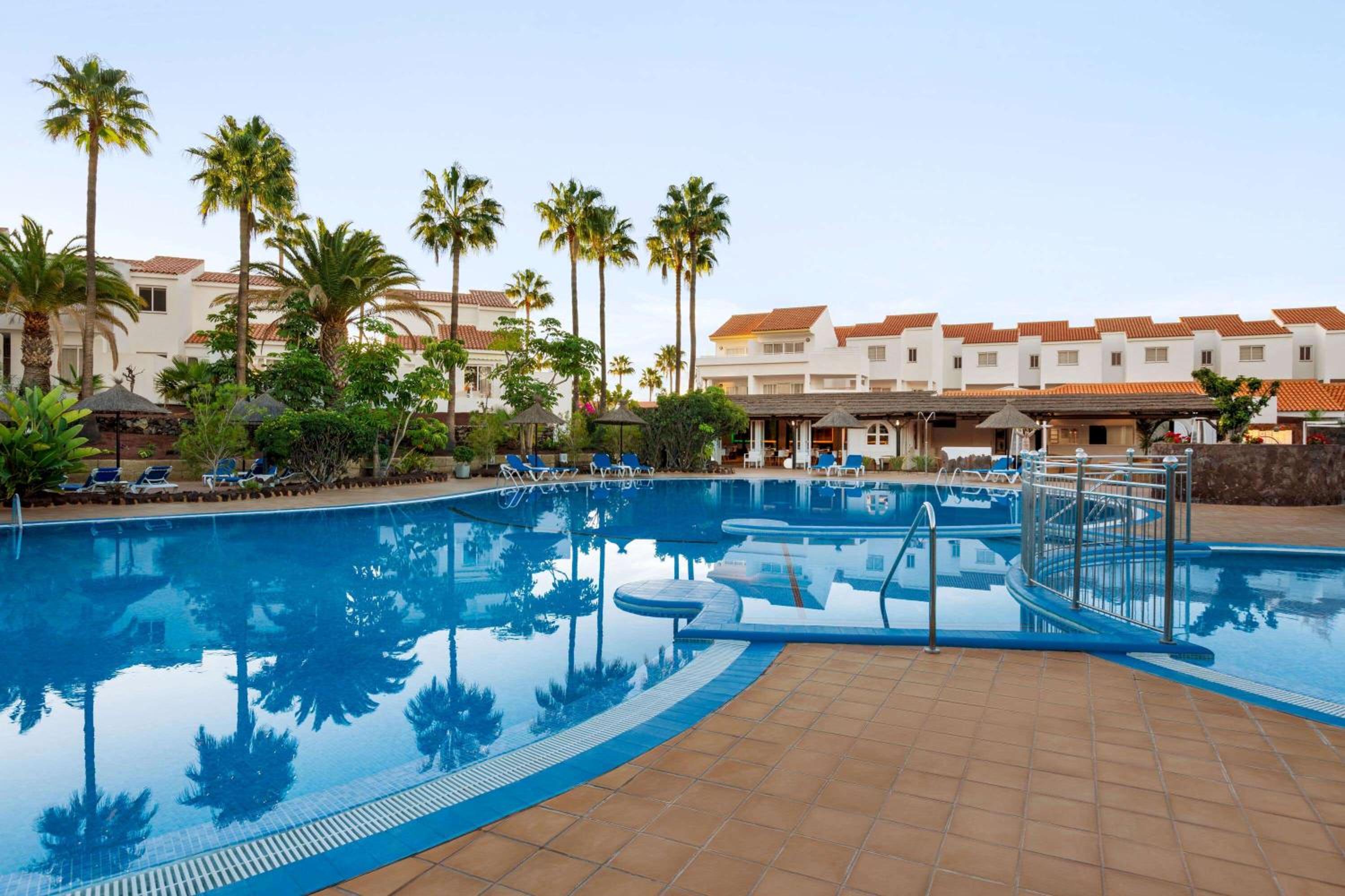 Wyndham Residences Golf del Sur photo 3