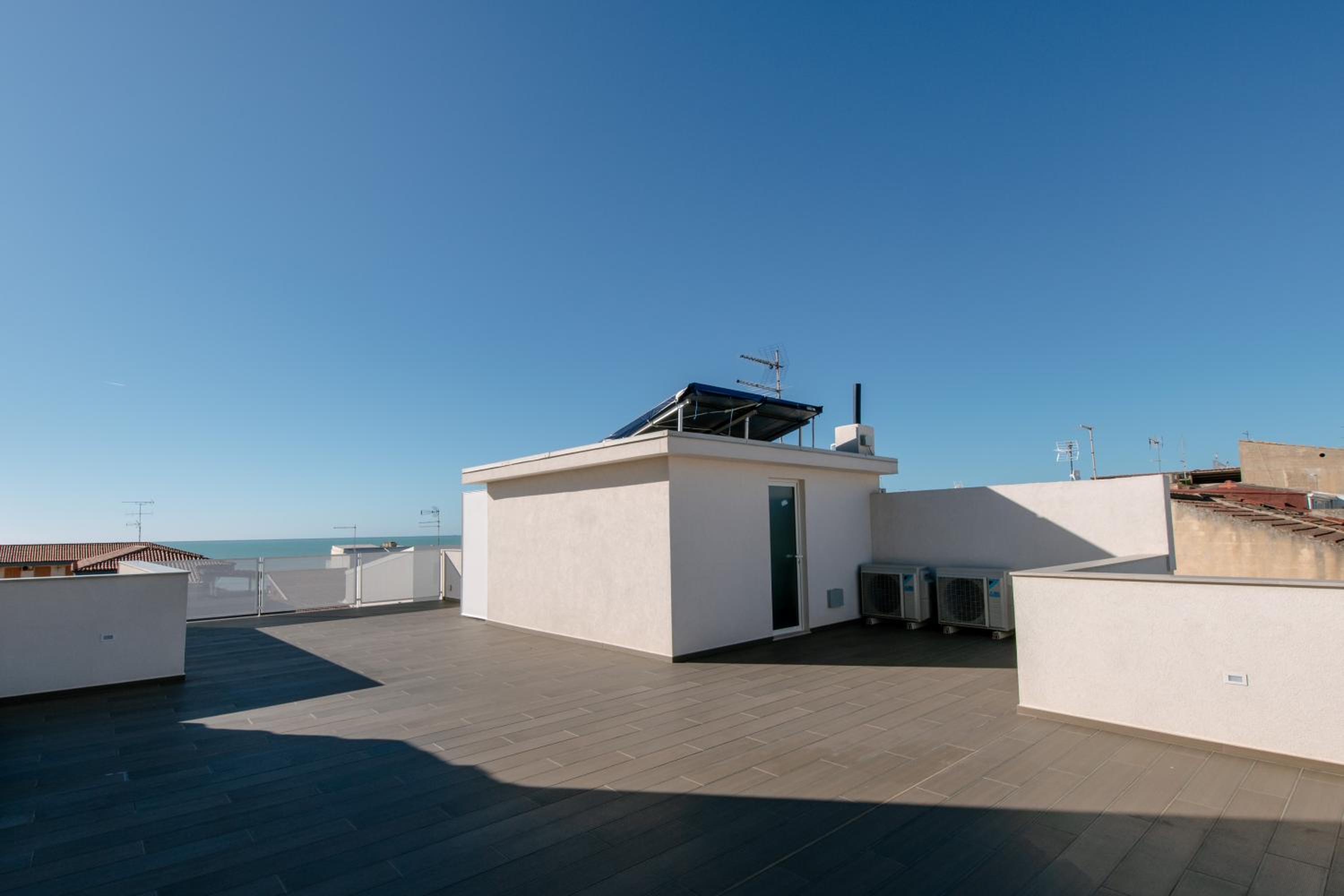 Case Vacanze Giulio Verne view 5