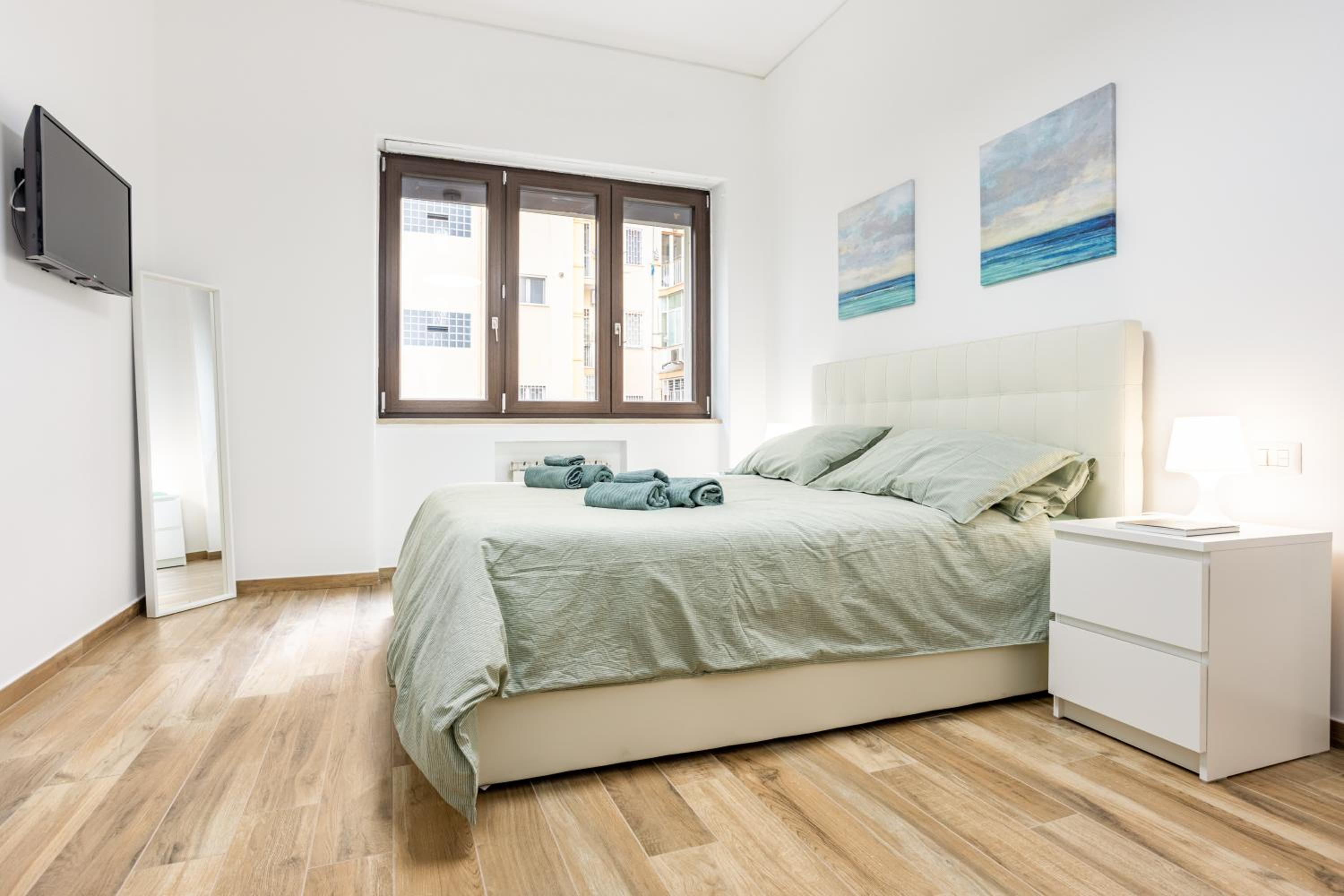 GuestHost - Vomero Deluxe Apartments