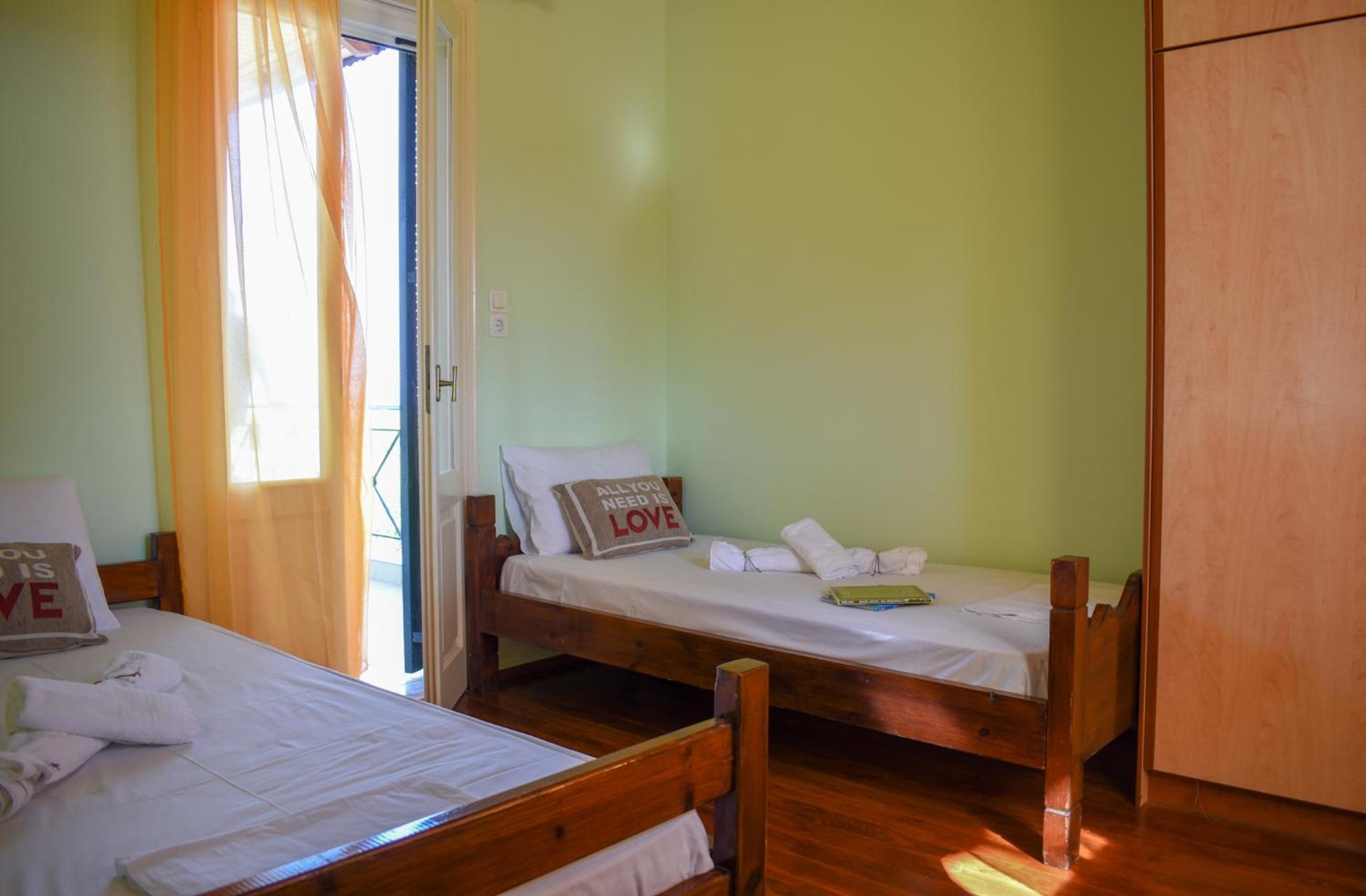 Asini Vacations - Venetian Seaside Panorama - Asini Sunset Retreats - Property Image 2