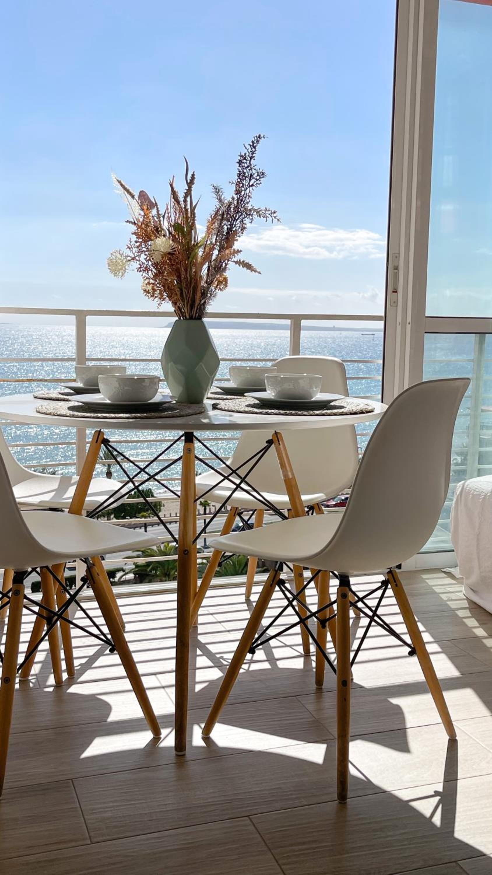 Apartamento en 1ª línea con piscina view 3