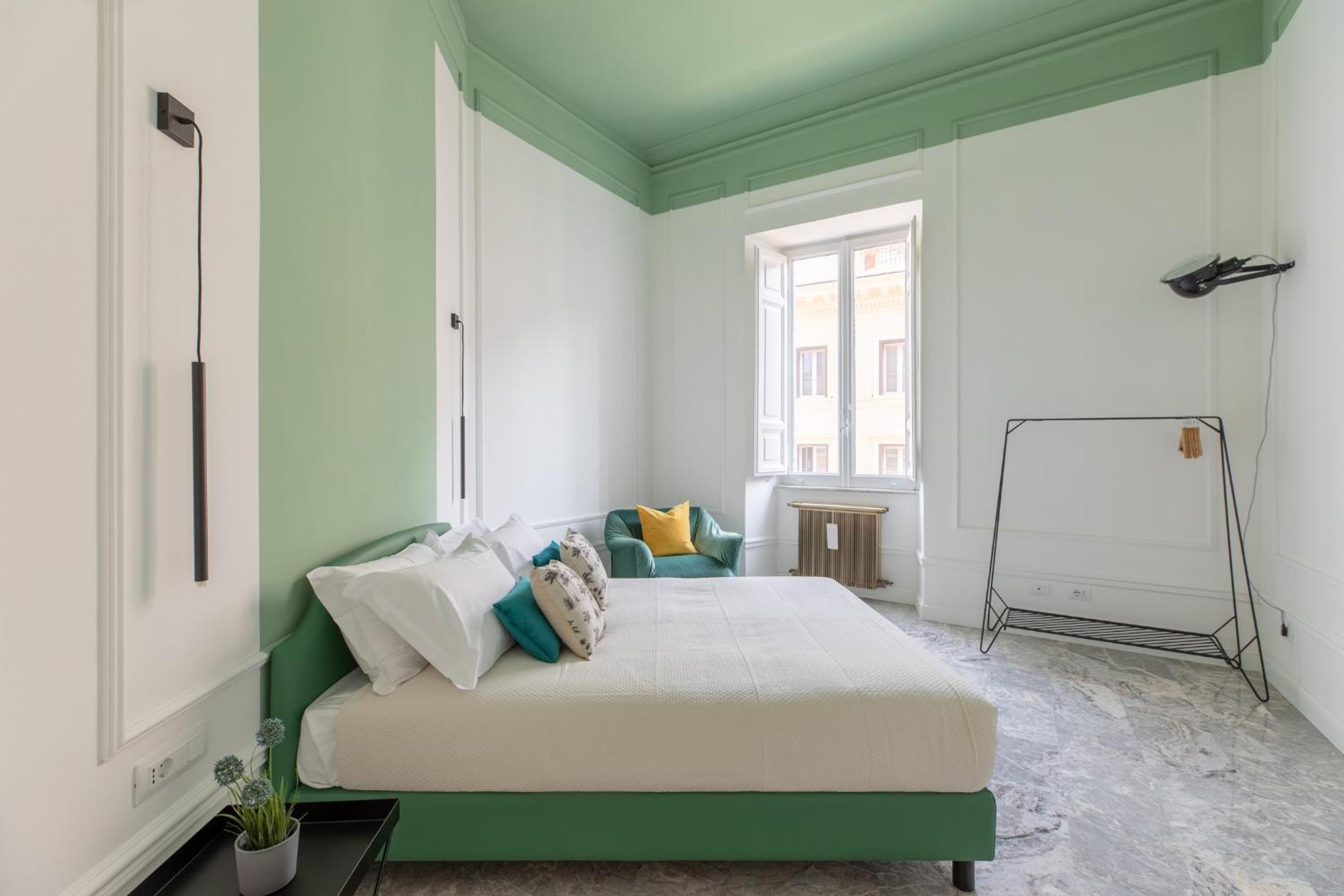 iFlat Corso Deluxe Apartment