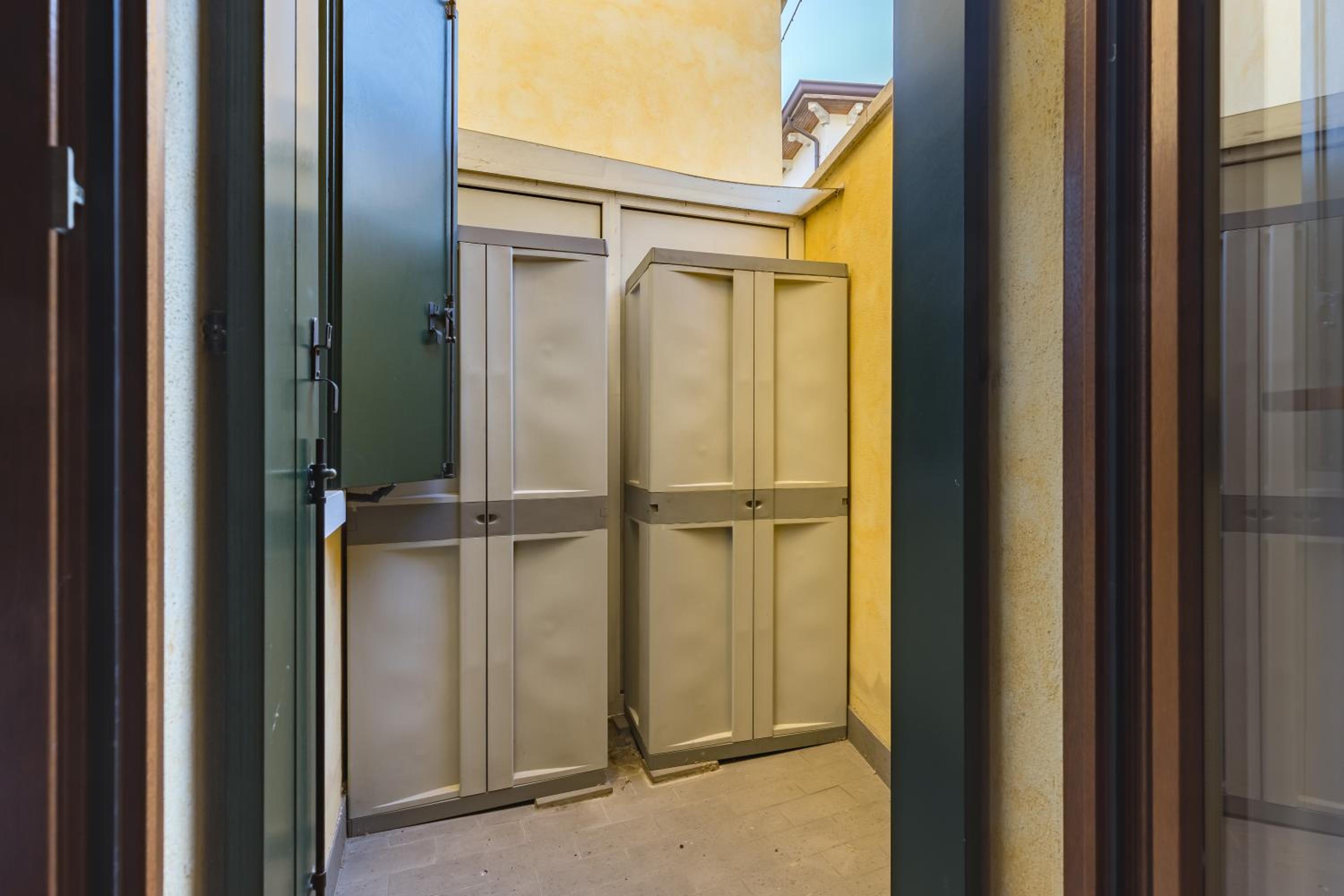 5 minutes from Treviso Station with parking