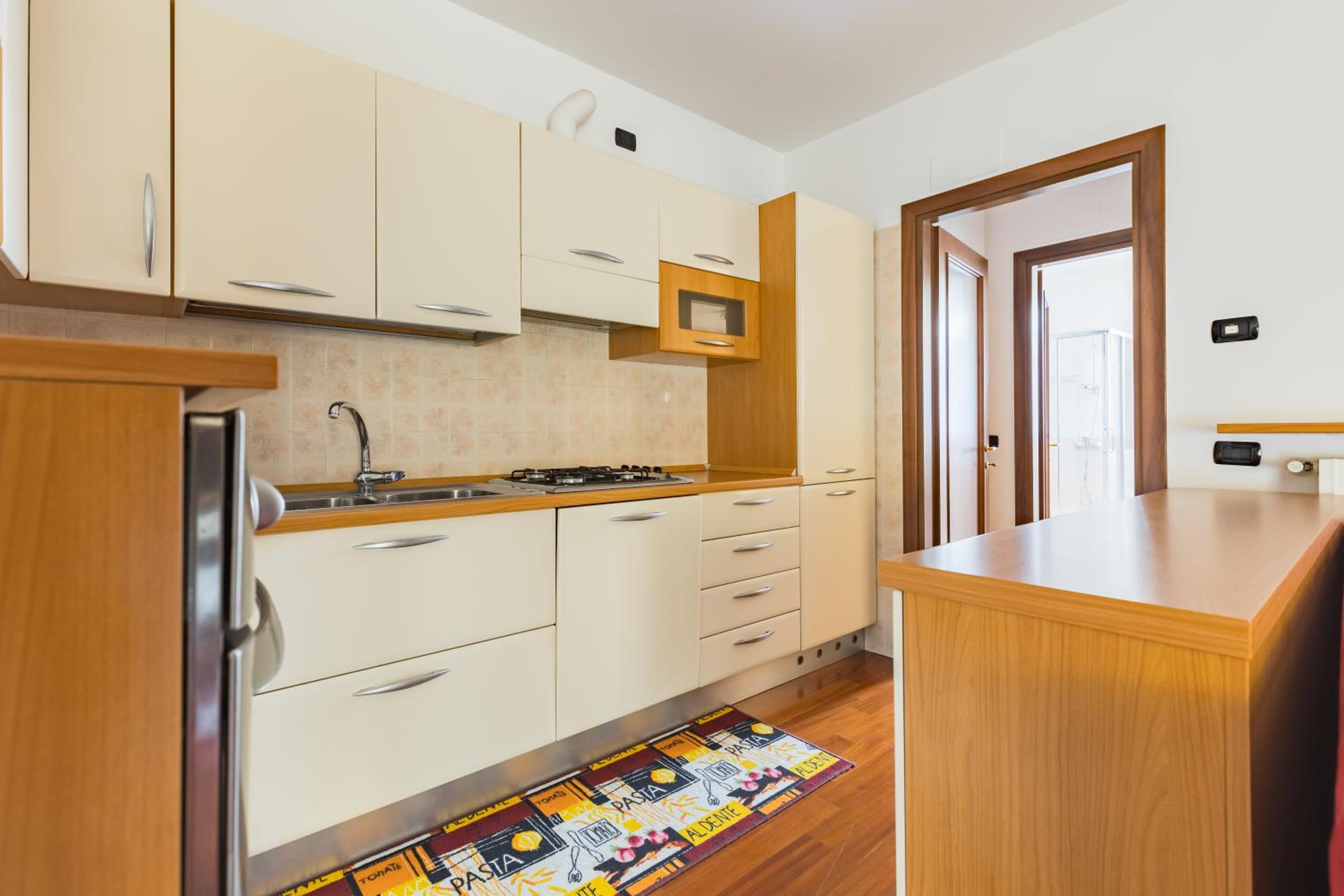 5 minutes from Treviso Station with parking