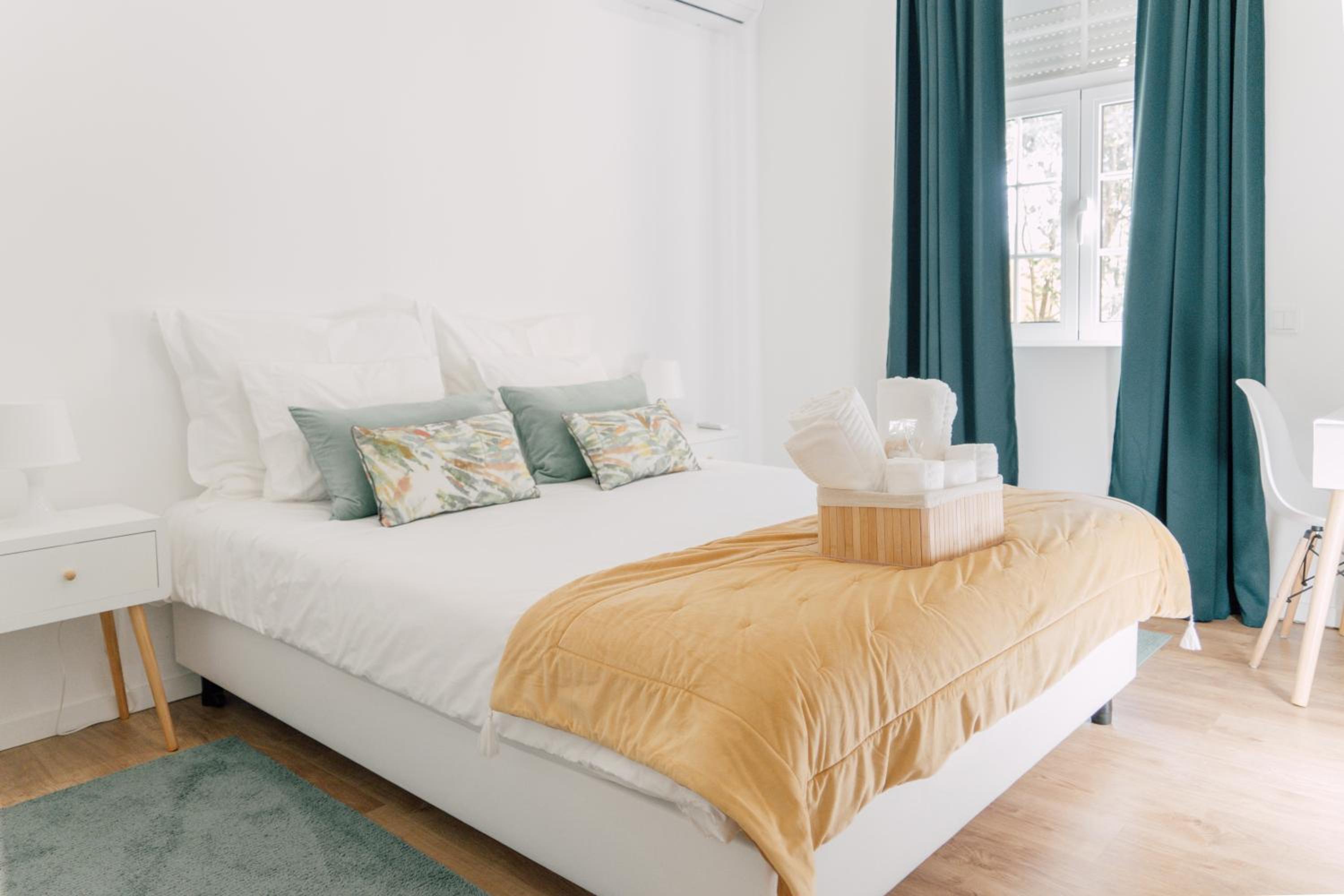 Oporto Yellow Villas view 5
