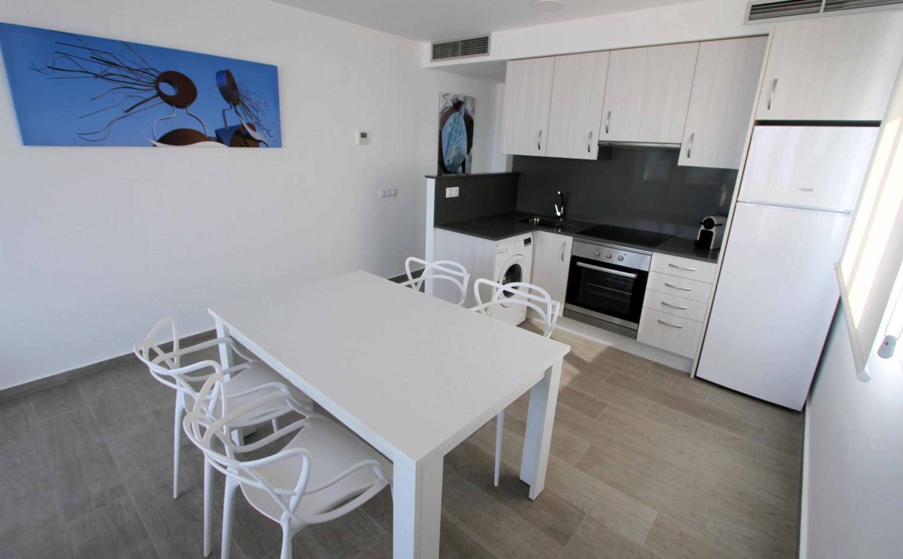 For a Stay Roesmar view 2