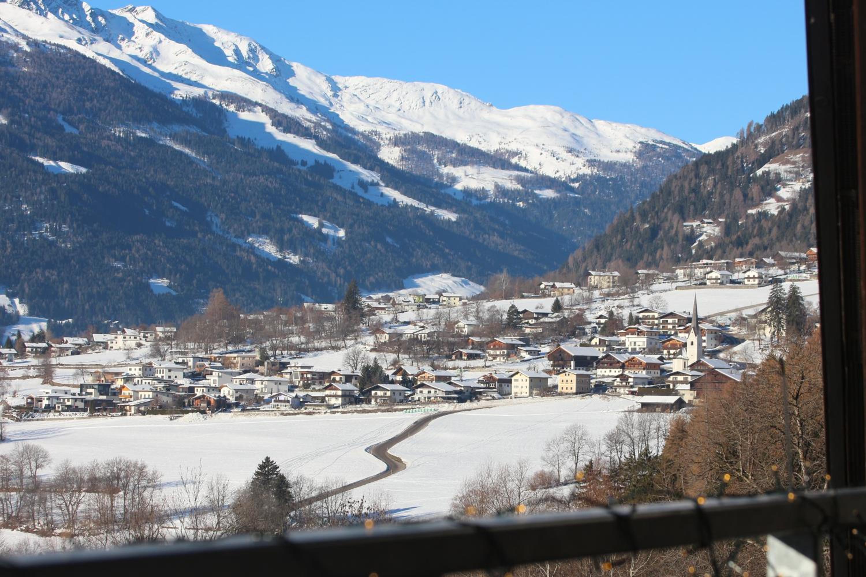 Sun Apartments - with Dolomiten Panorama view 4