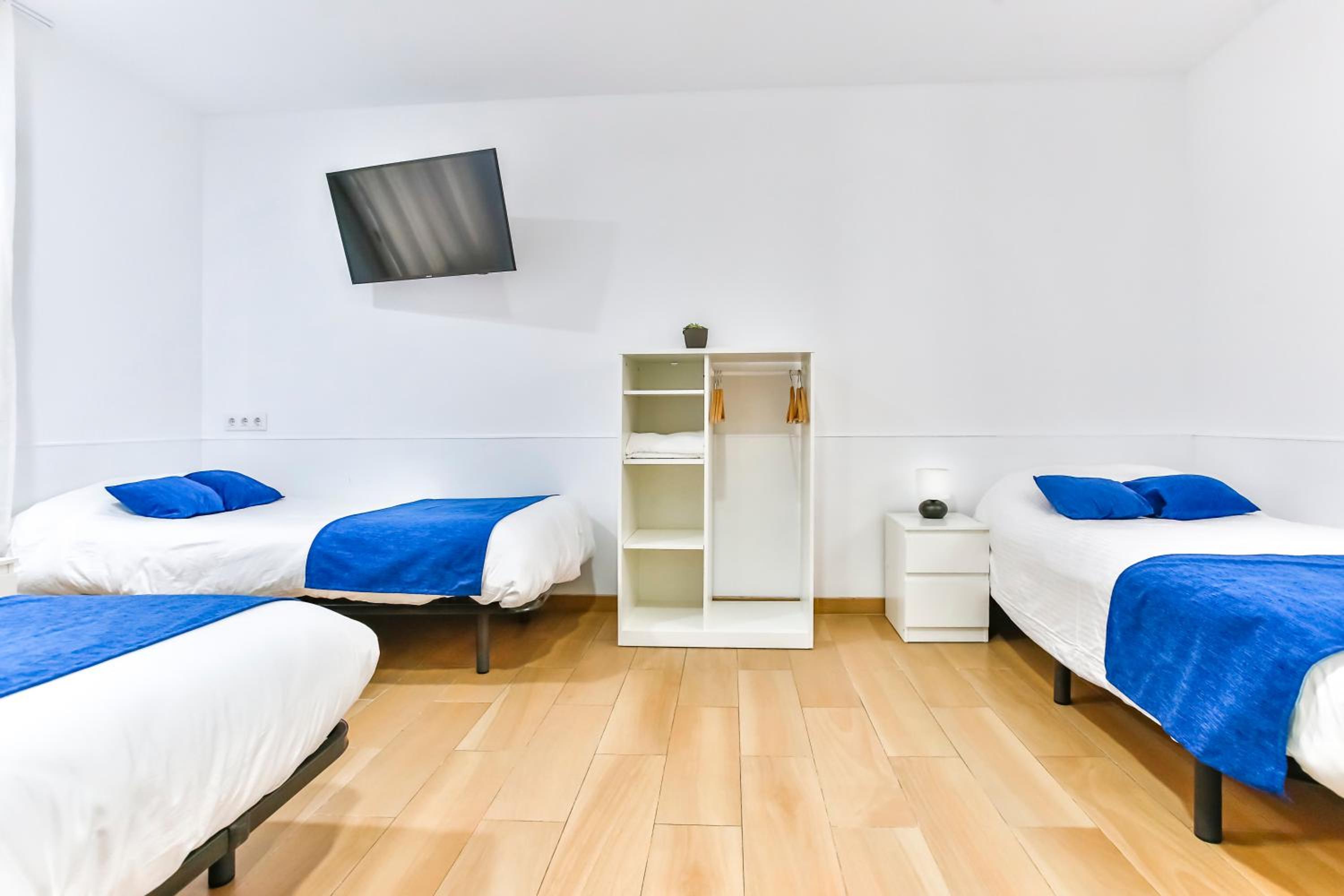 Laramond Barcelona Rooms 2