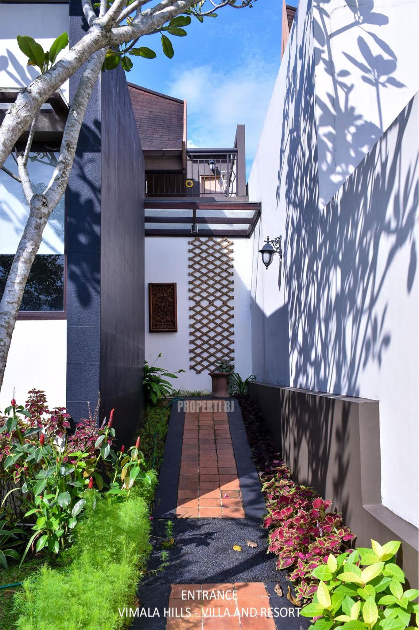 Vimala Hills Villa & Resort view 3