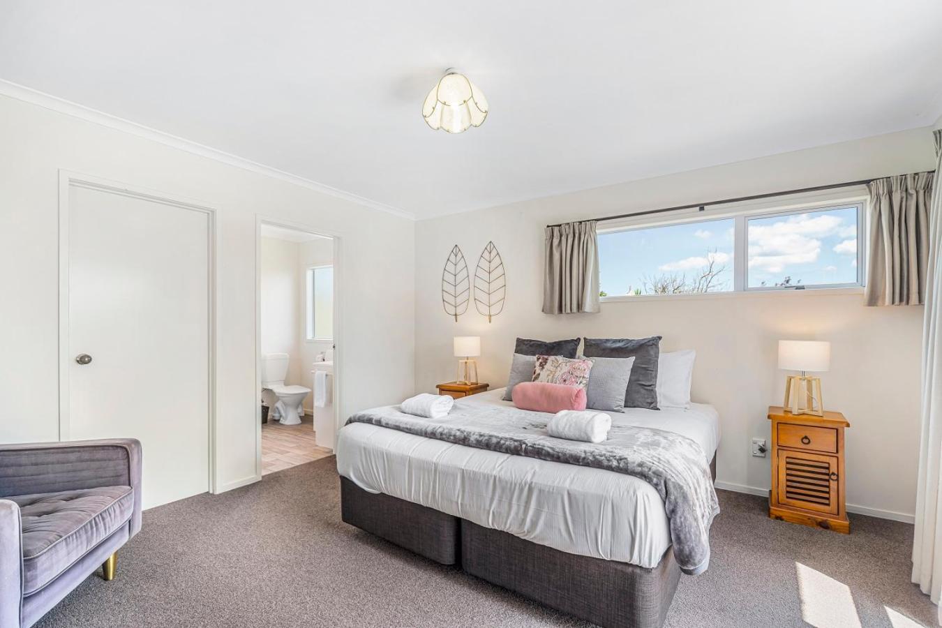 Bach @ 38 - Taupo view 4