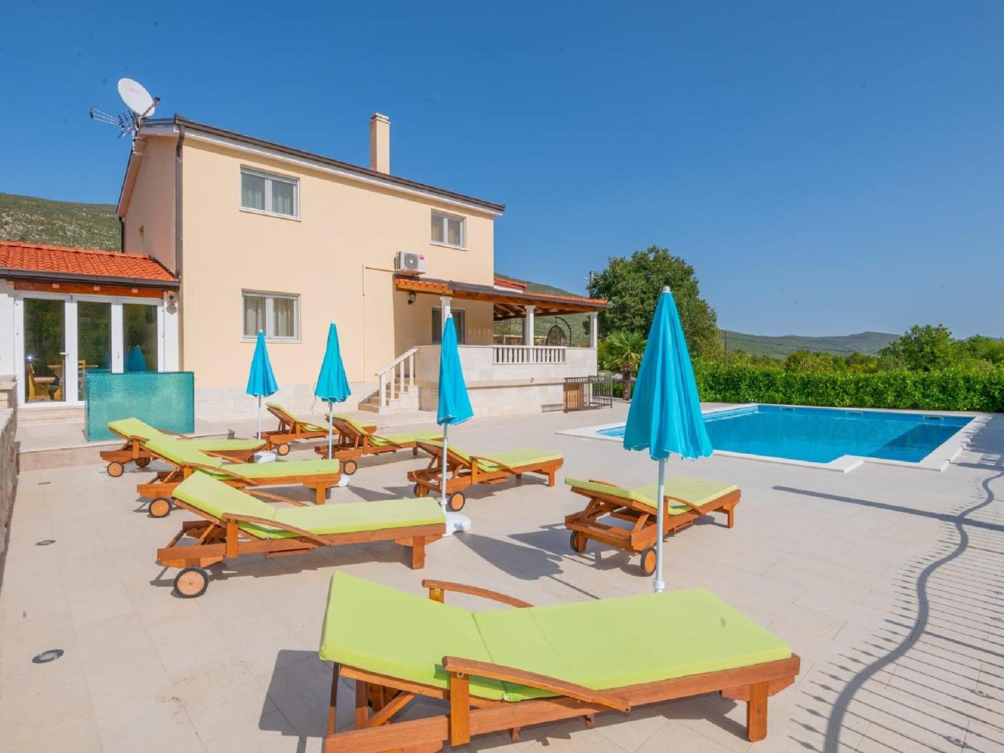 Villa Secret Beauty with Heated Saltwater Pool view 4