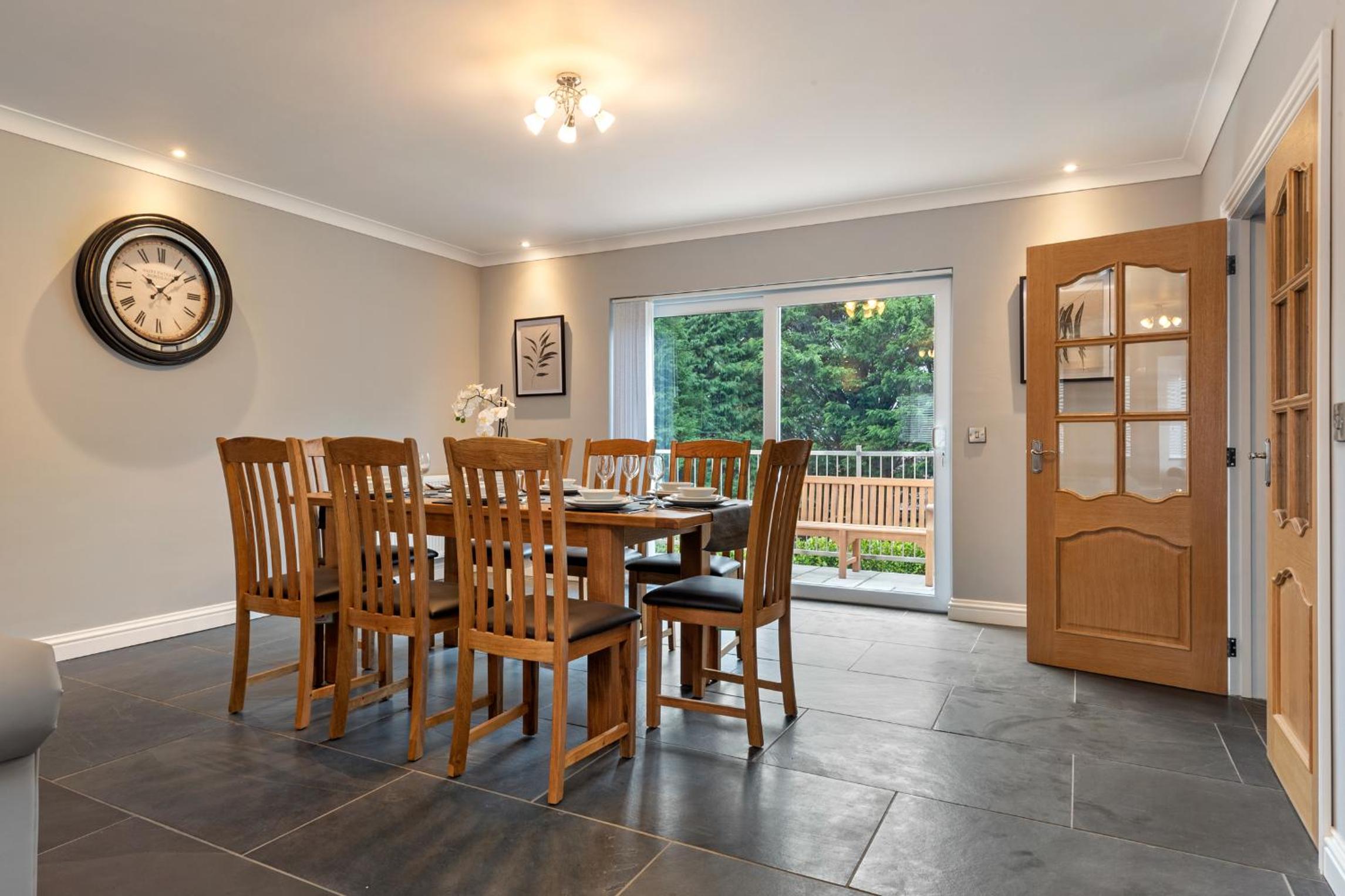 Maynor - Large Luxury House, Log Burner, Central Location view 3