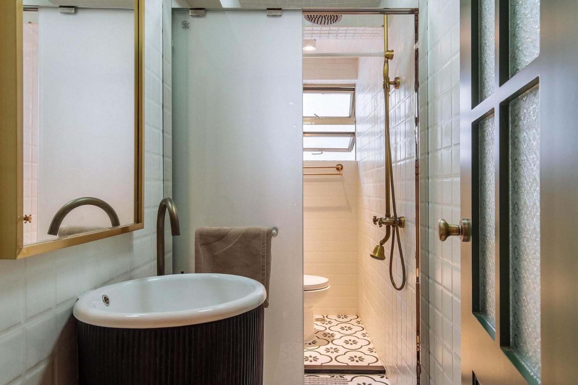 LOCALS·GuangZhou Liwan·Changshoulu subway station·Shangxia Jiu shopping street·Locals Apartment·00169540