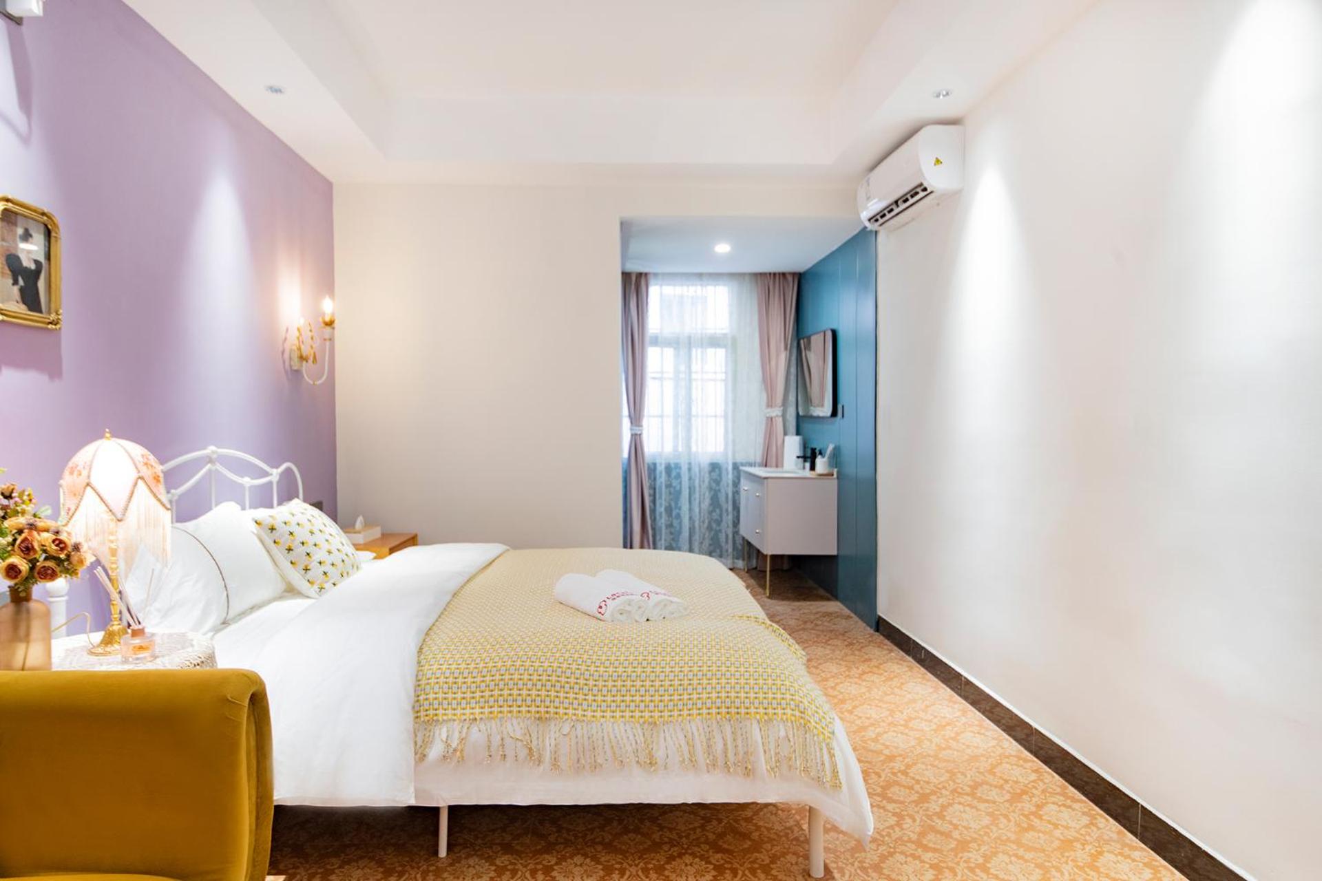 Locals Apartment Place 37