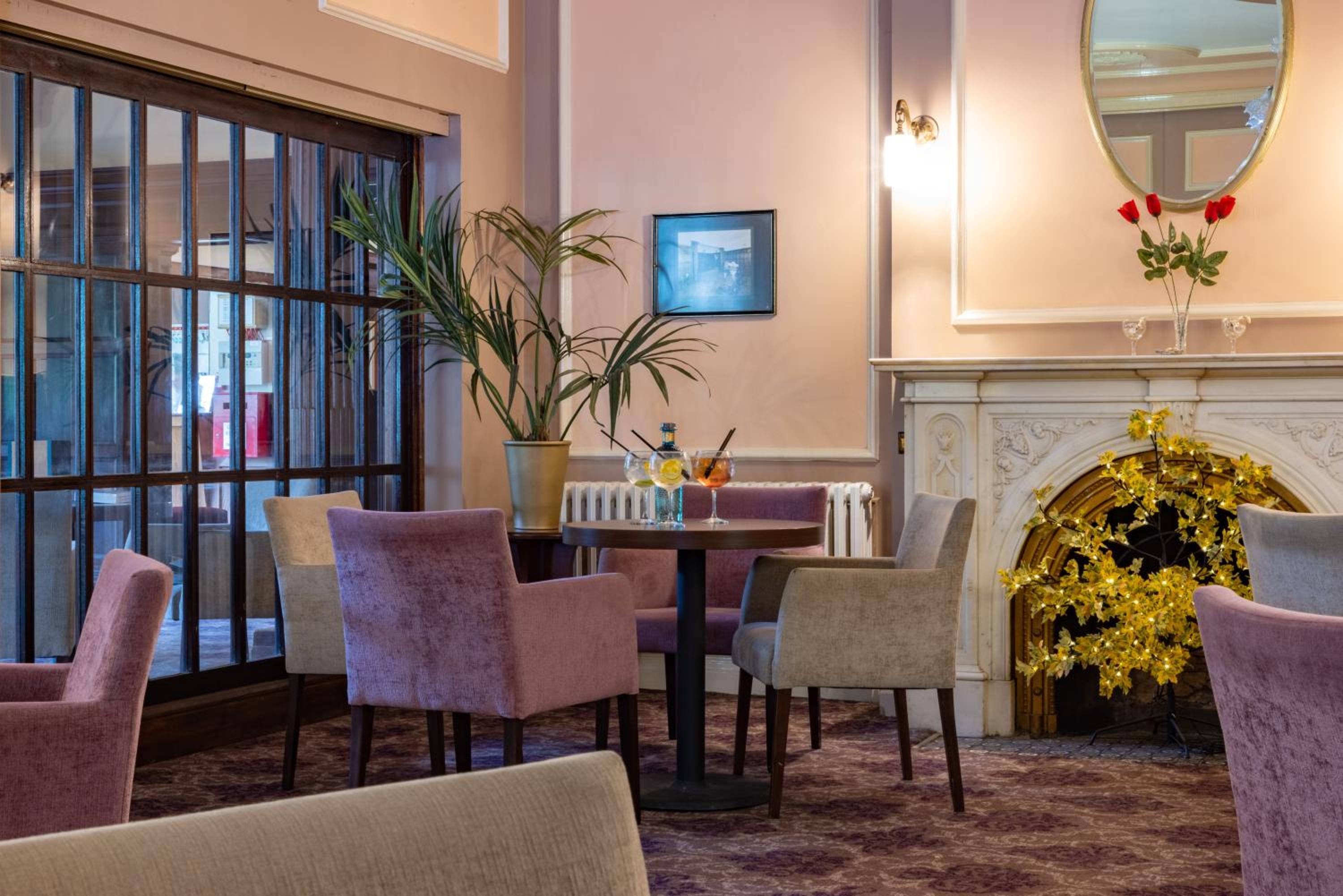 Sandown Vacations - The Broadway Park Hotel - Property Image 4