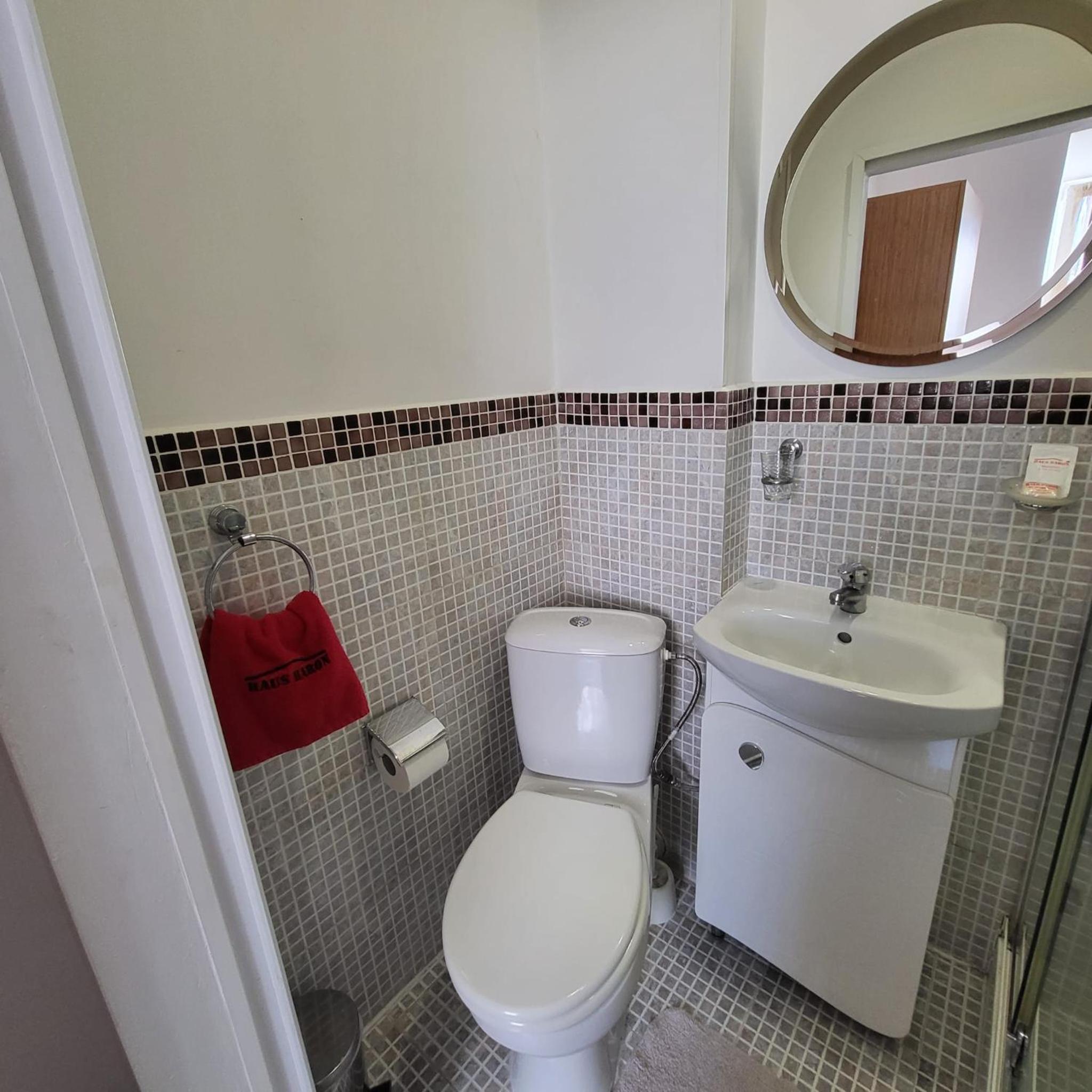 Pension Haus Baron 1 Neckarau