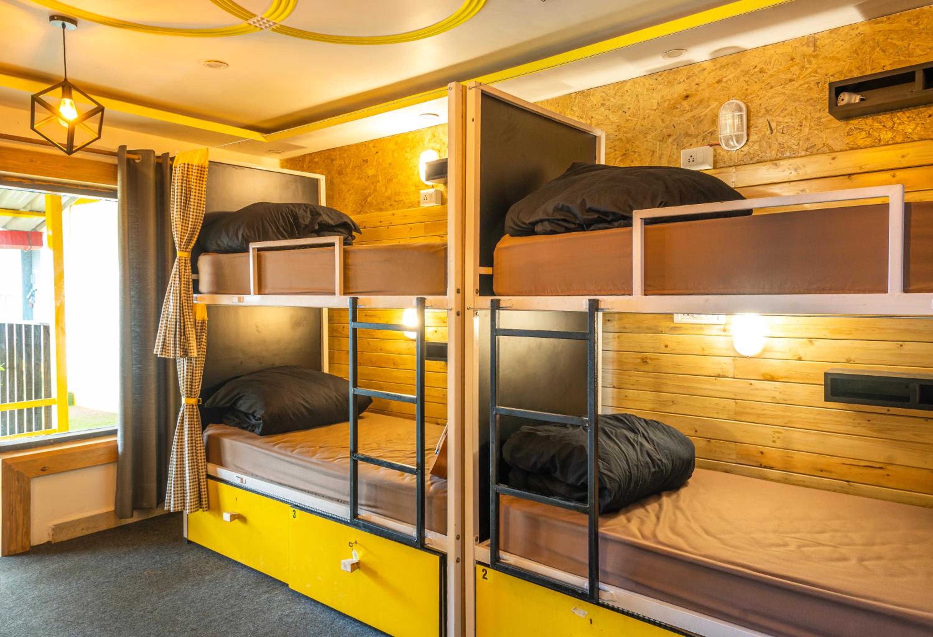 Lushtree Backpackers - Hostel & Cafe view 2
