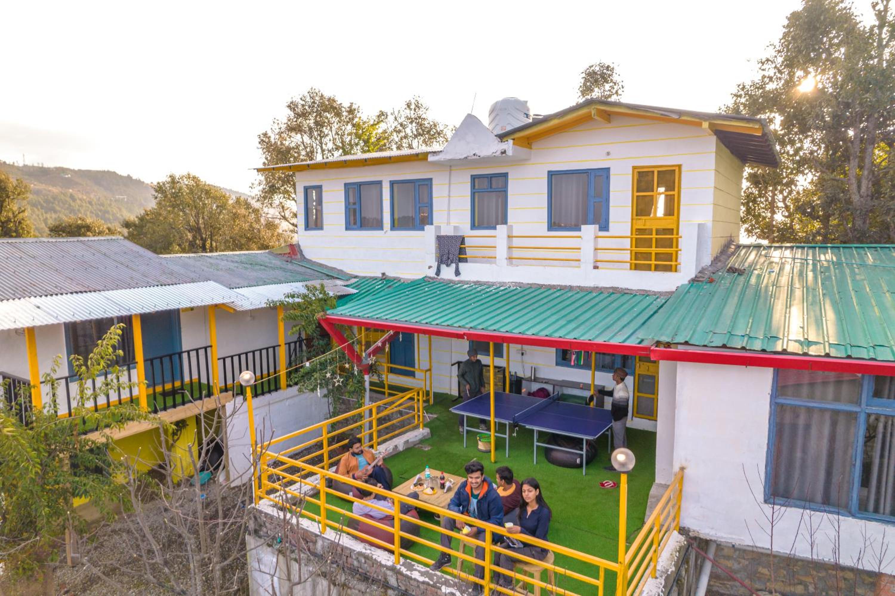 Lushtree Backpackers - Hostel & Cafe view 3